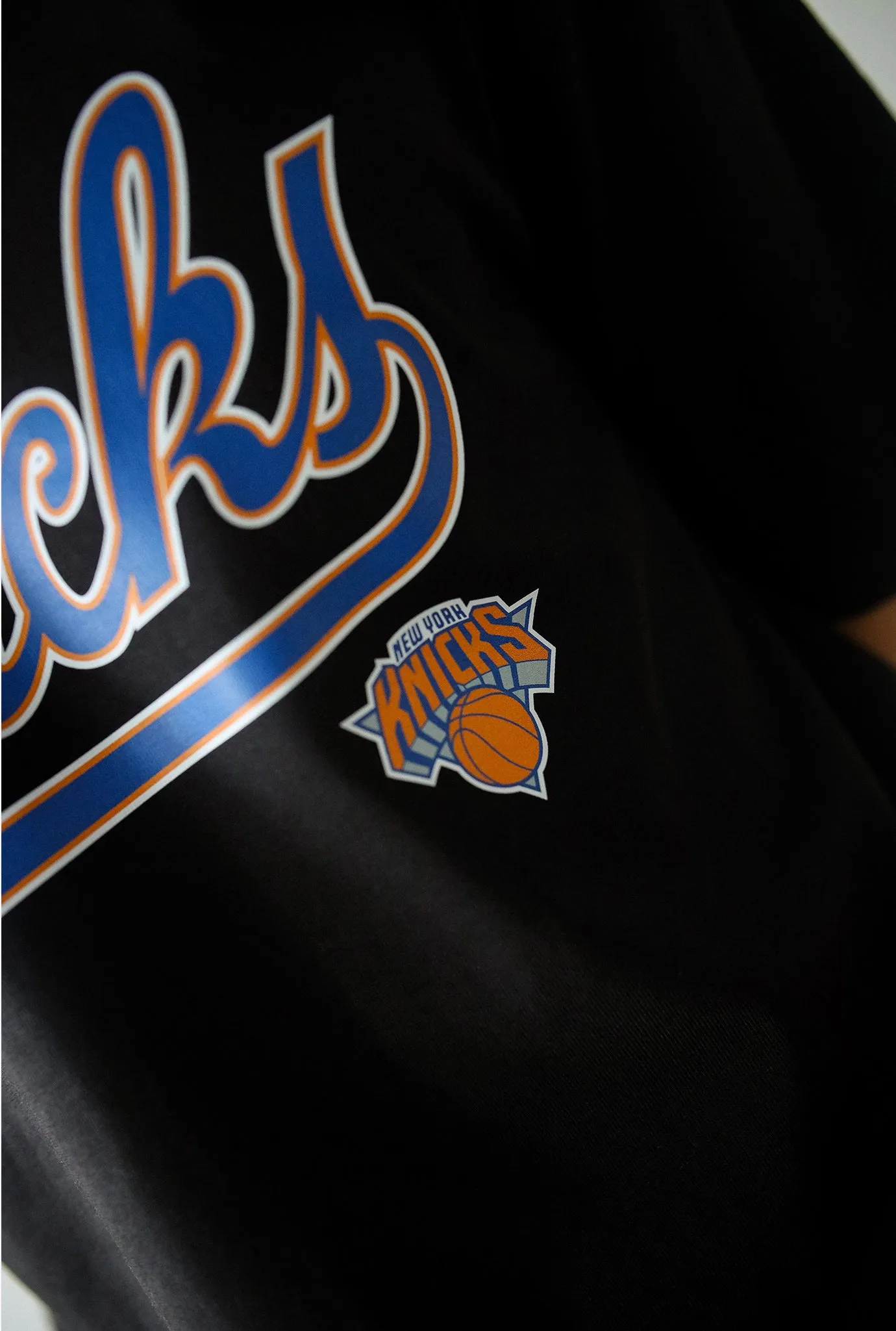 New York Knicks Spirit Heavyweight T-Shirt - Black sold by Peace-Collective product image thumbnail 3