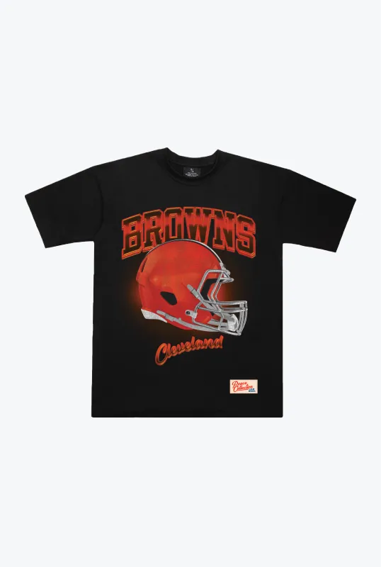 Cleveland Browns Photorealistic Vintage Heavyweight T-Shirt - Black made by Peace-Collective