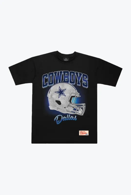 Dallas Cowboys Photorealistic Vintage Heavyweight T-Shirt - Black sold by Peace-Collective