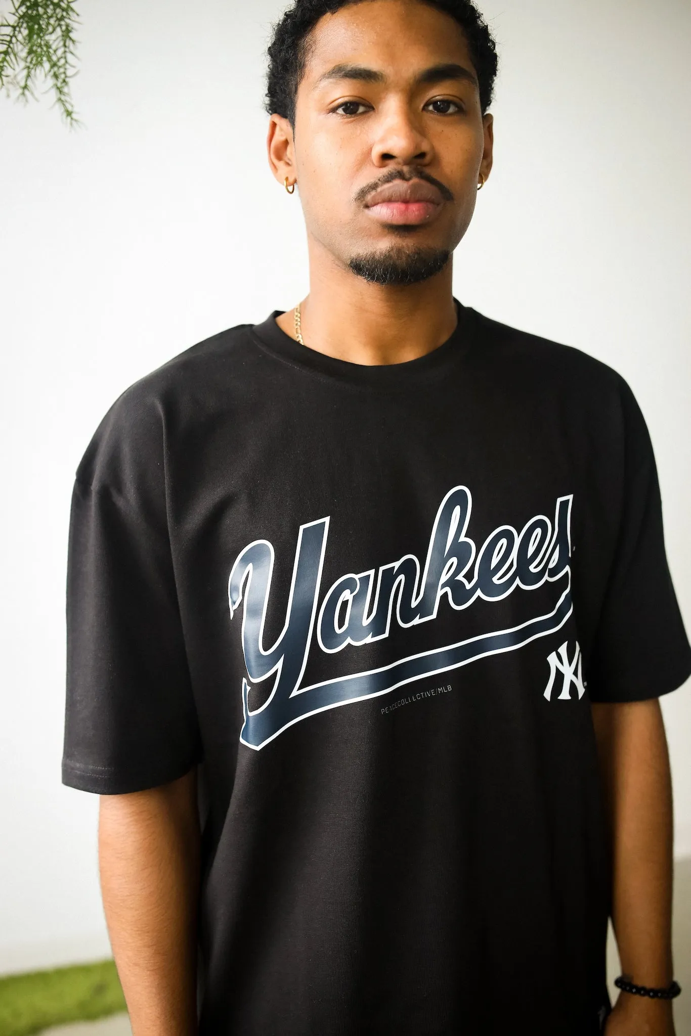 New York Yankees Spirit Heavyweight T-Shirt - Black sold by Peace-Collective product image thumbnail 2