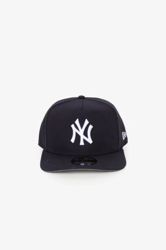 New York Yankees 9FIFTY Snapback - Navy made by New Era