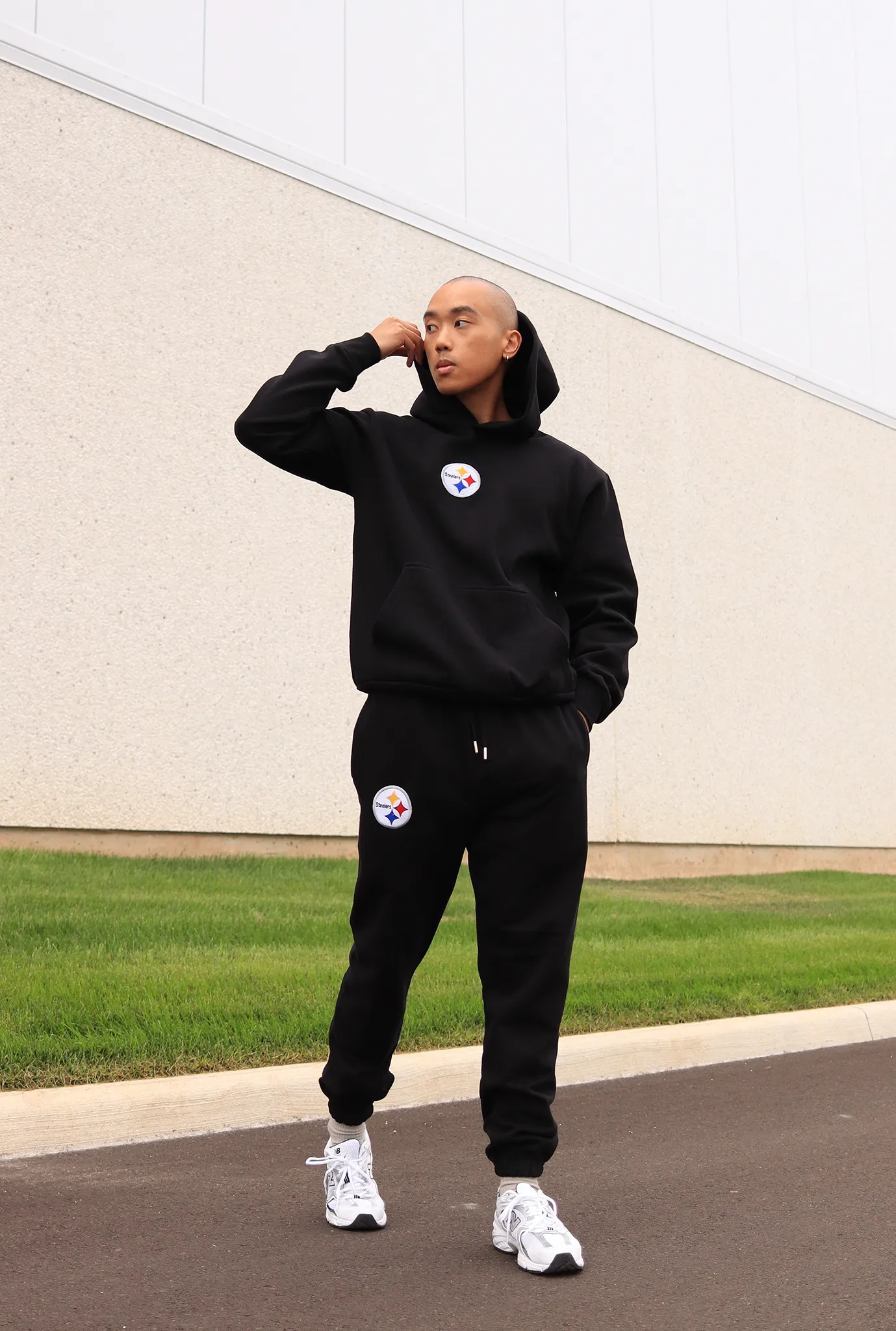 Pittsburgh Steelers Logo Heavyweight Hoodie - Black sold by Peace-Collective product image thumbnail 3