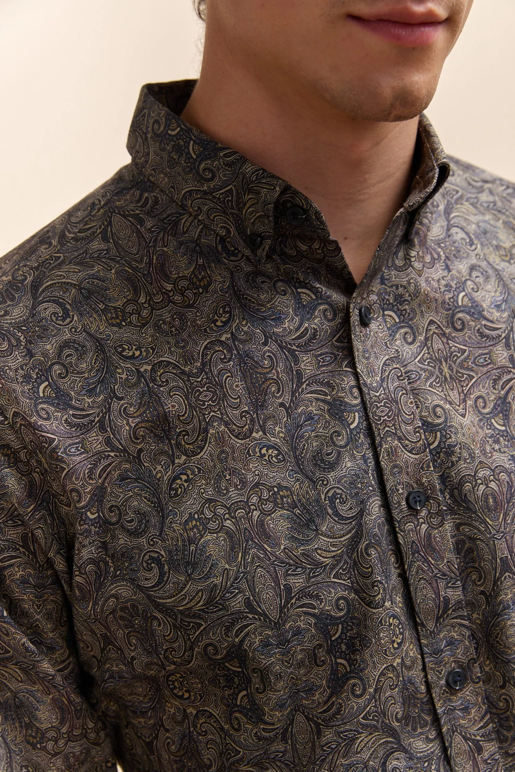 Paisley print fitted shirt with button down collar sold by Tristan Style product image thumbnail 4