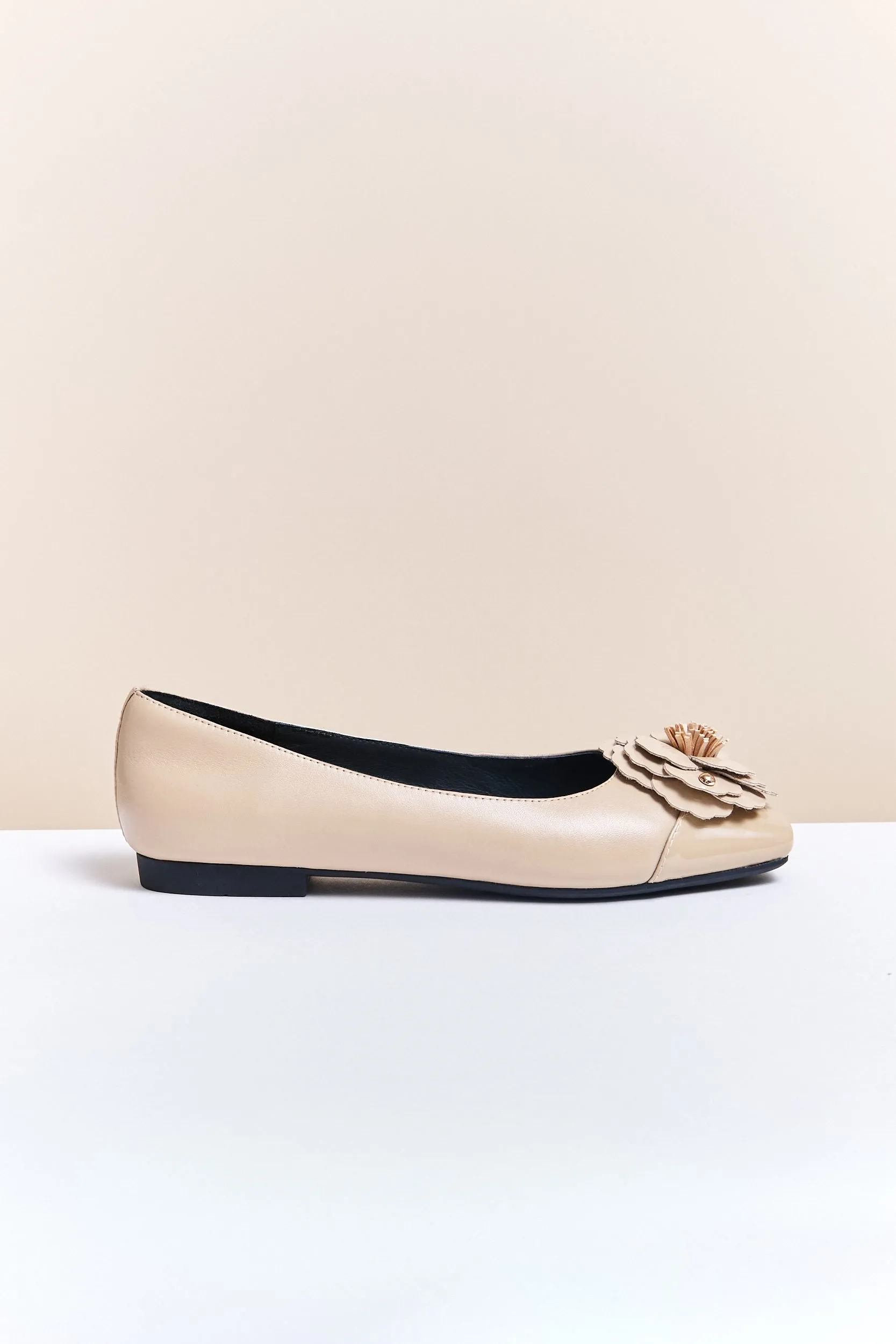 Ballerina with flower sold by Tristan Style product image thumbnail 2