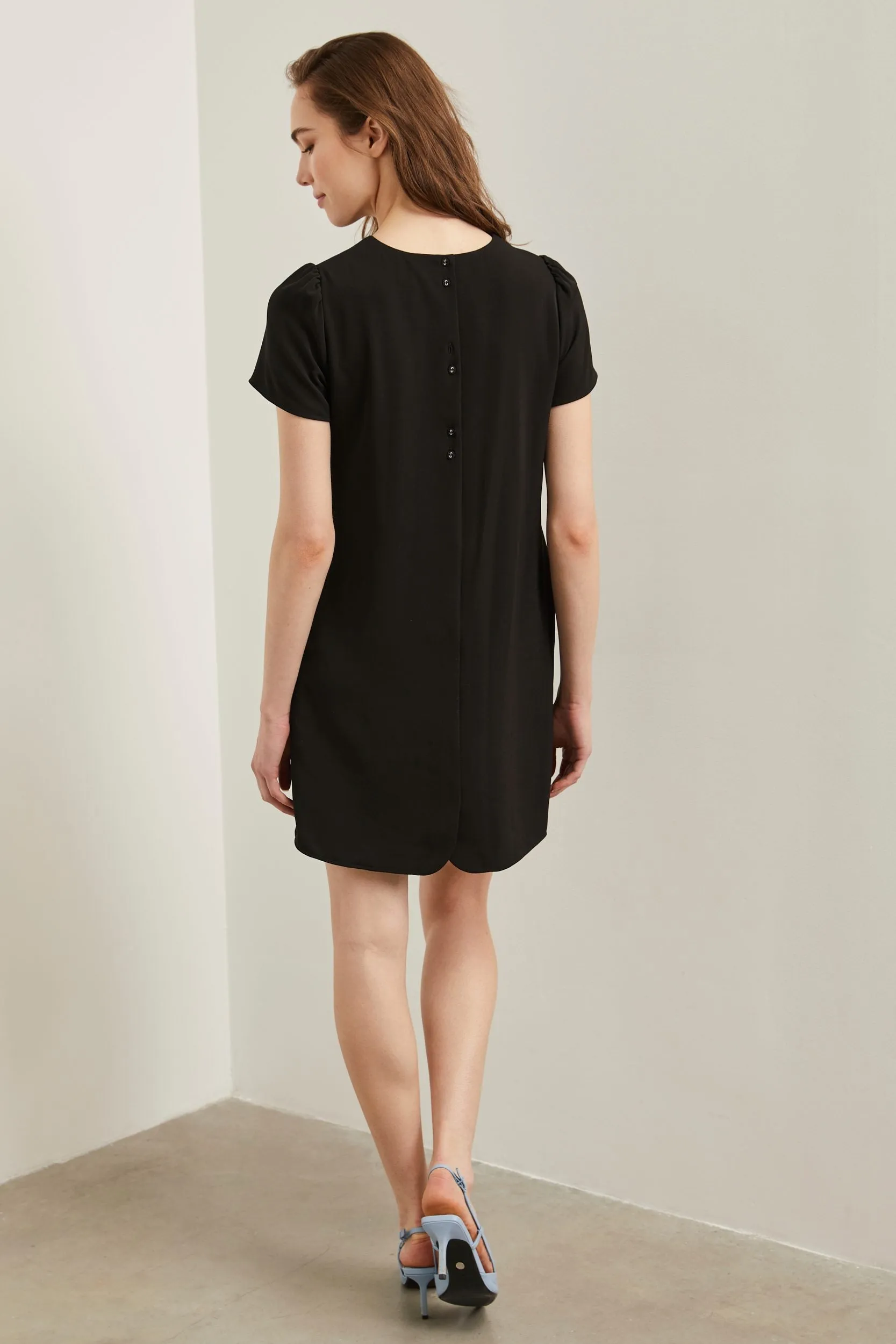 Straight dress sold by Tristan Style product image thumbnail 5