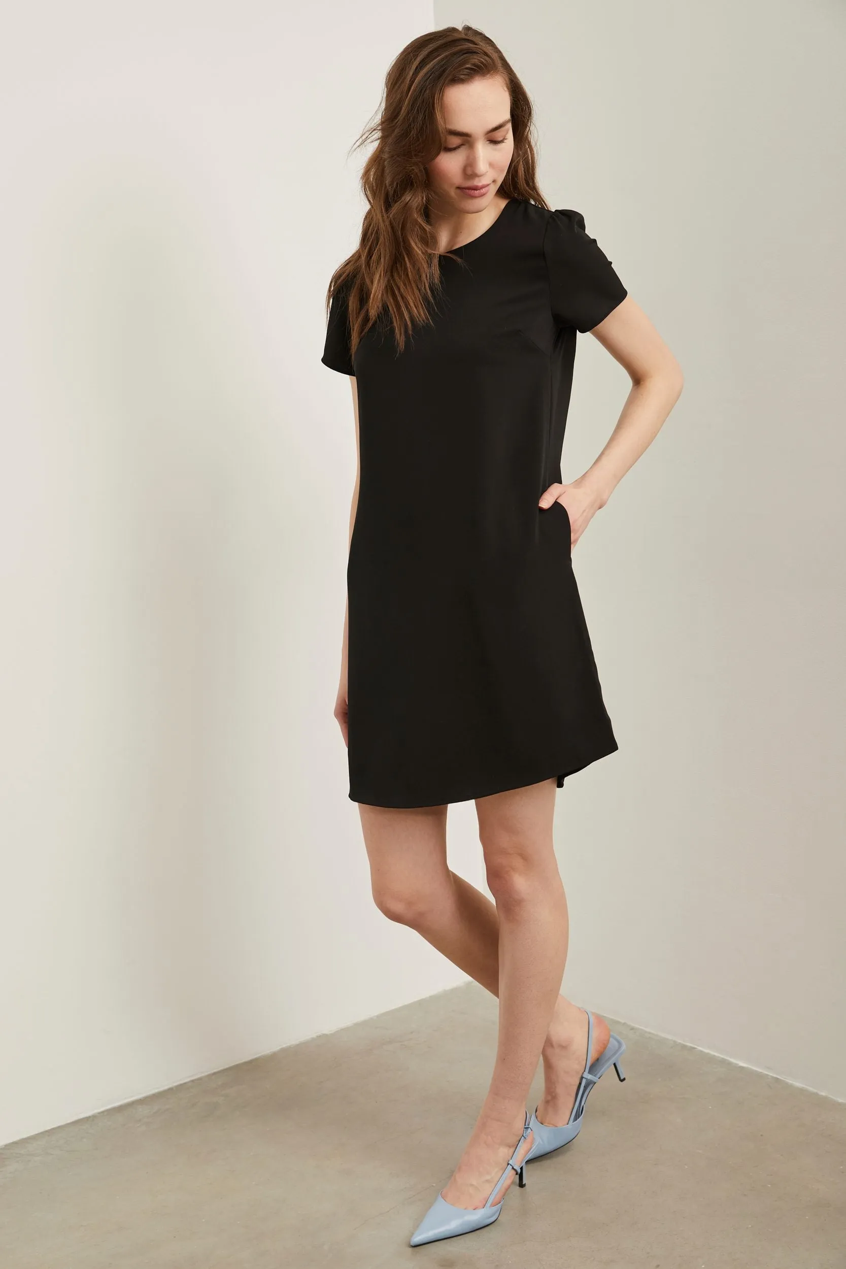 Straight dress sold by Tristan Style product image thumbnail 4