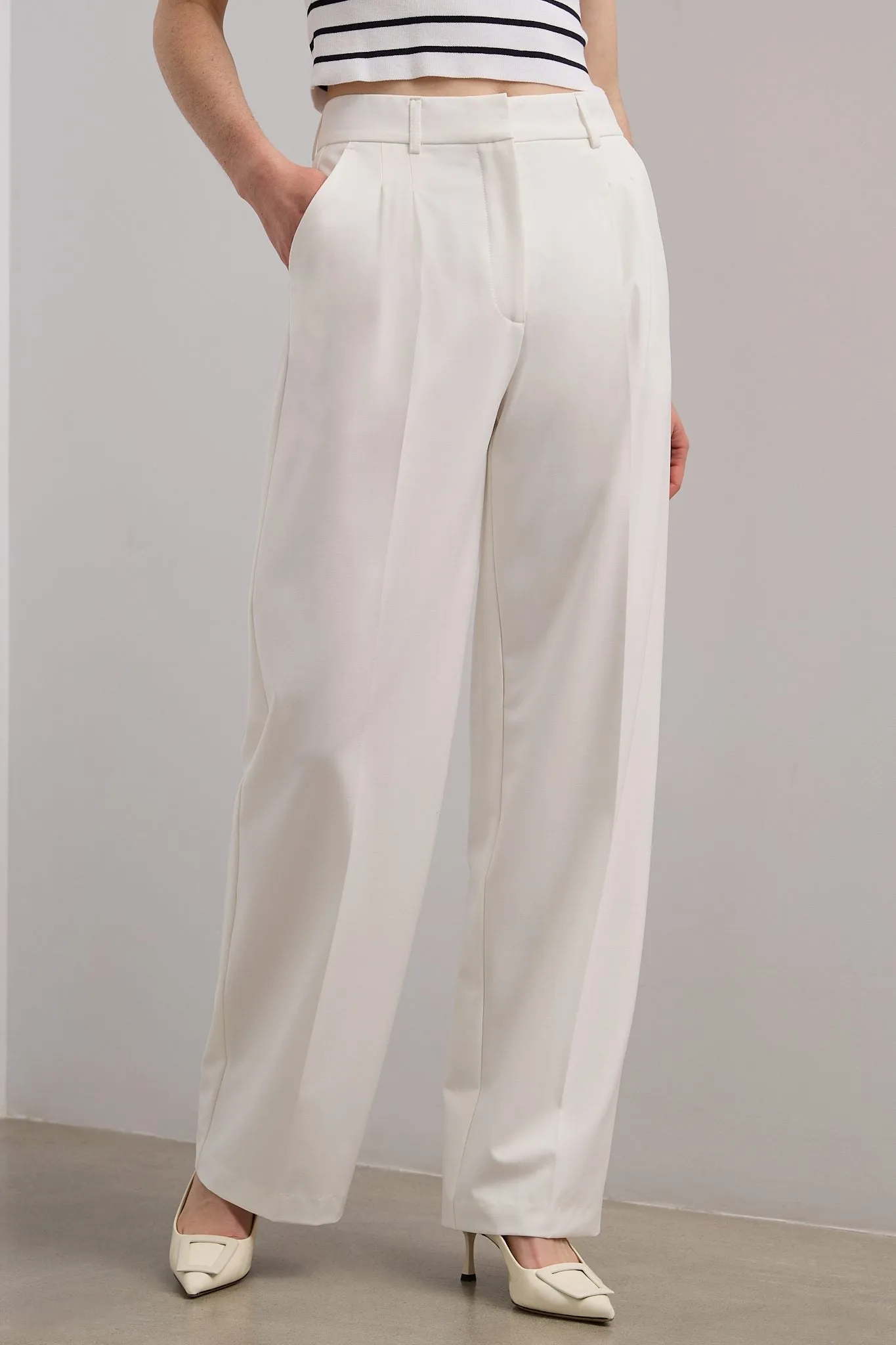 Wide leg pant with pleats sold by Tristan Style product image thumbnail 5