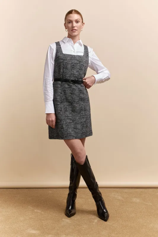 Fitted dress sleeveless sold by Tristan Style