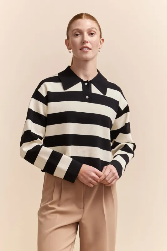 Sweater with pointy collar sold by Tristan Style