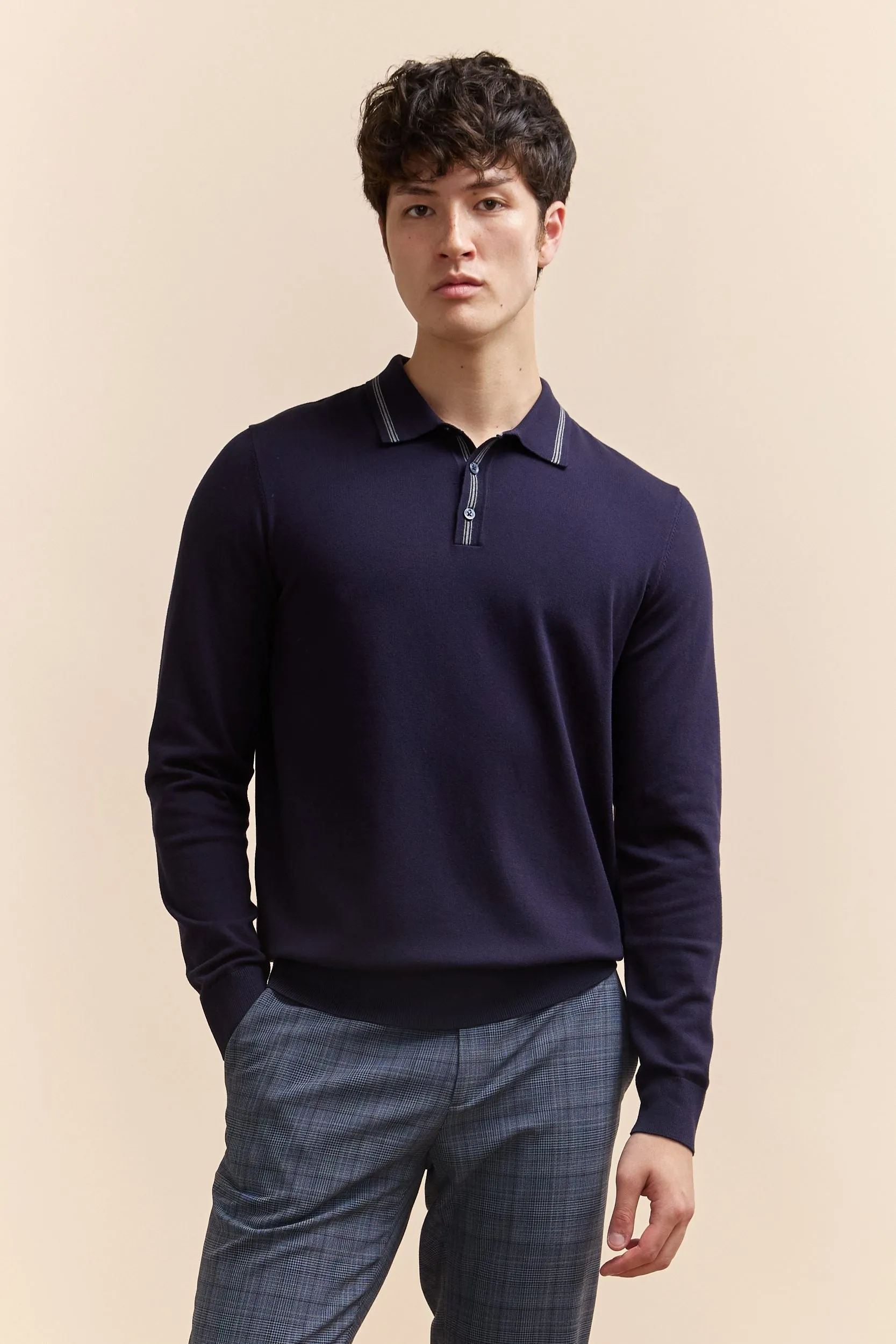 Contrasting details knitted polo sold by Tristan Style product image thumbnail 3