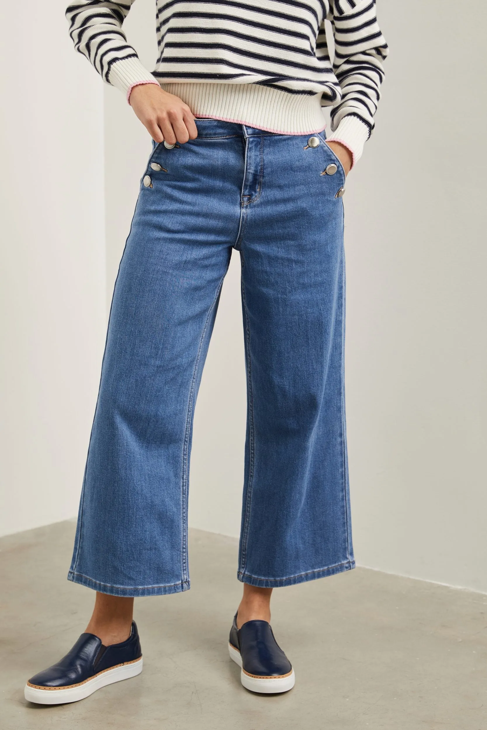 Wide leg crop high waist pant sold by Tristan Style product image thumbnail 2