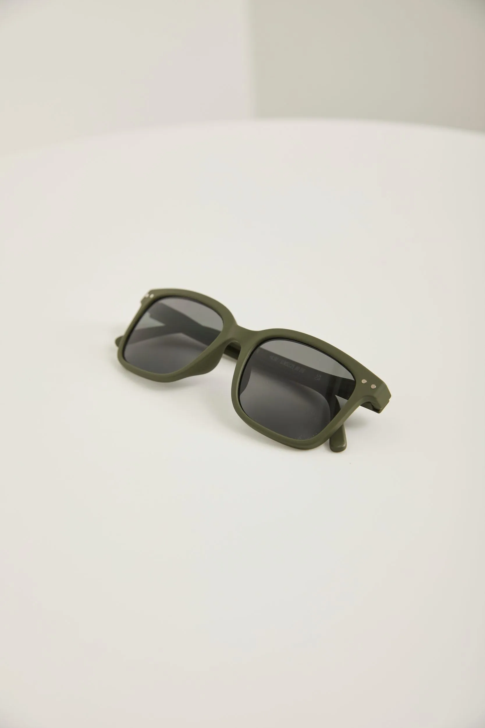 IZIPIZI Sunglasses sold by Tristan Style product image thumbnail 3