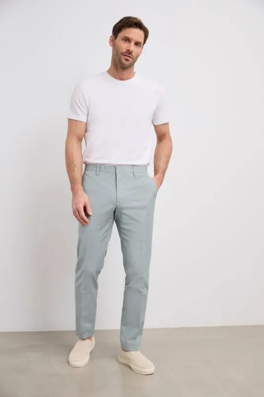 Solid colour slim fit pants sold by Tristan Style