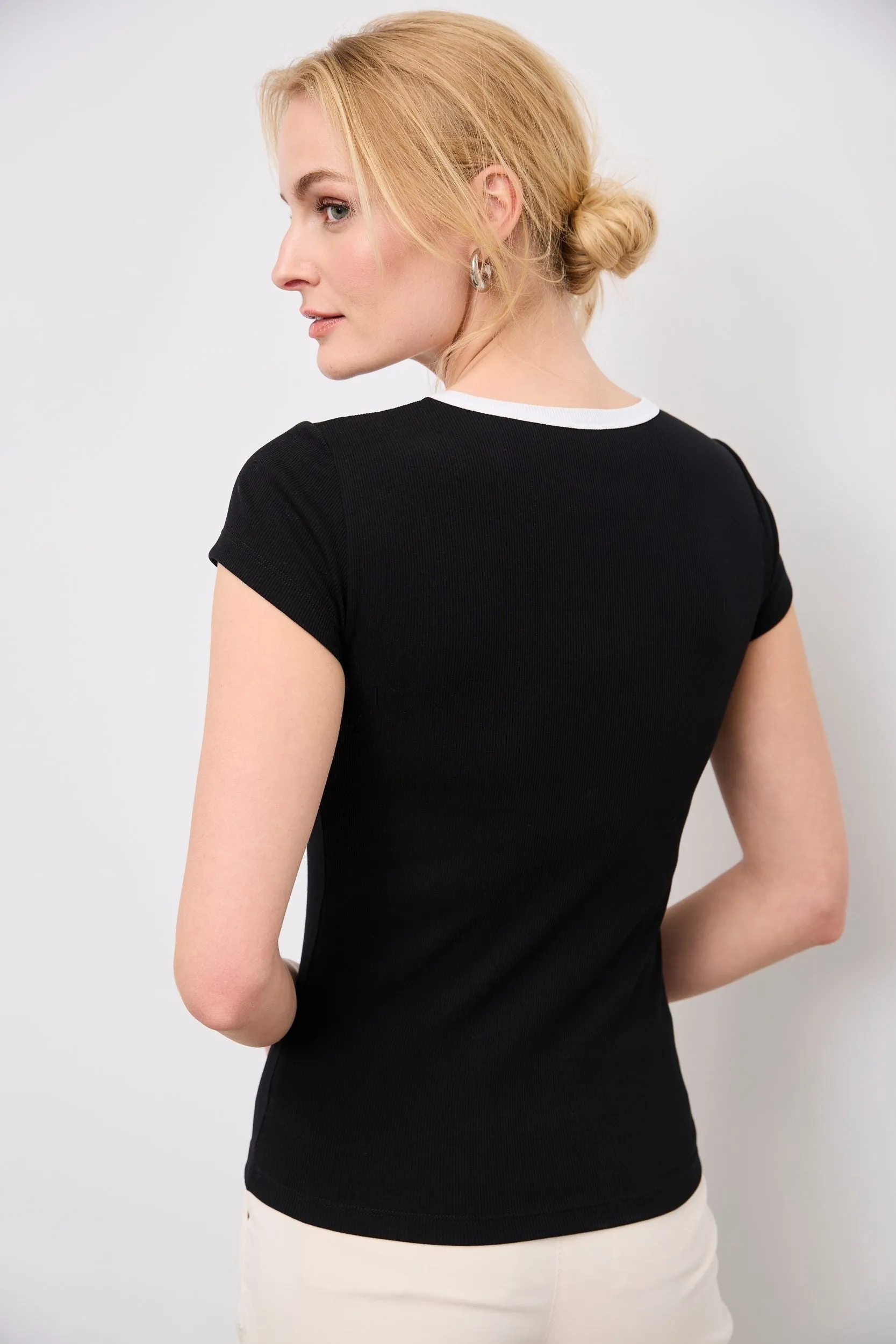 Rib t-shirt with crew neck sold by Tristan Style product image thumbnail 5