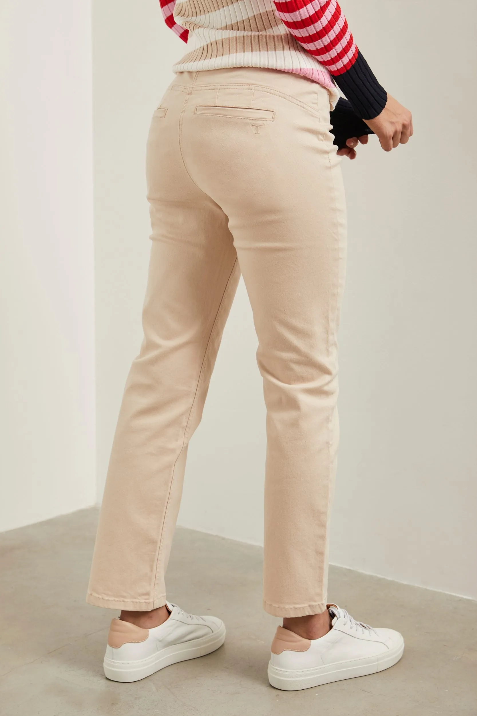 High waist crop pant with embellished button sold by Tristan Style product image thumbnail 4
