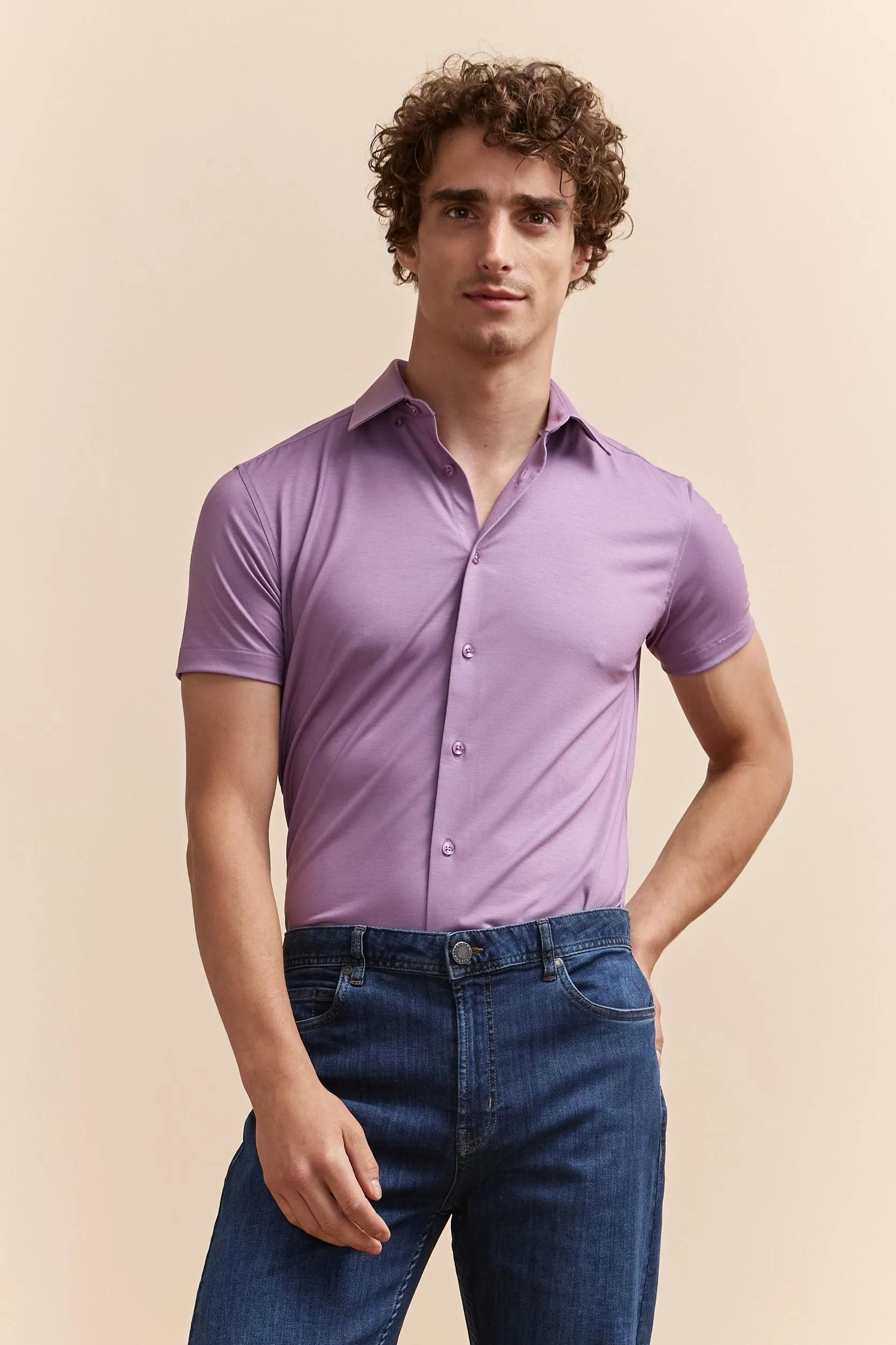 Extra-fitted jersey shirt sold by Tristan Style