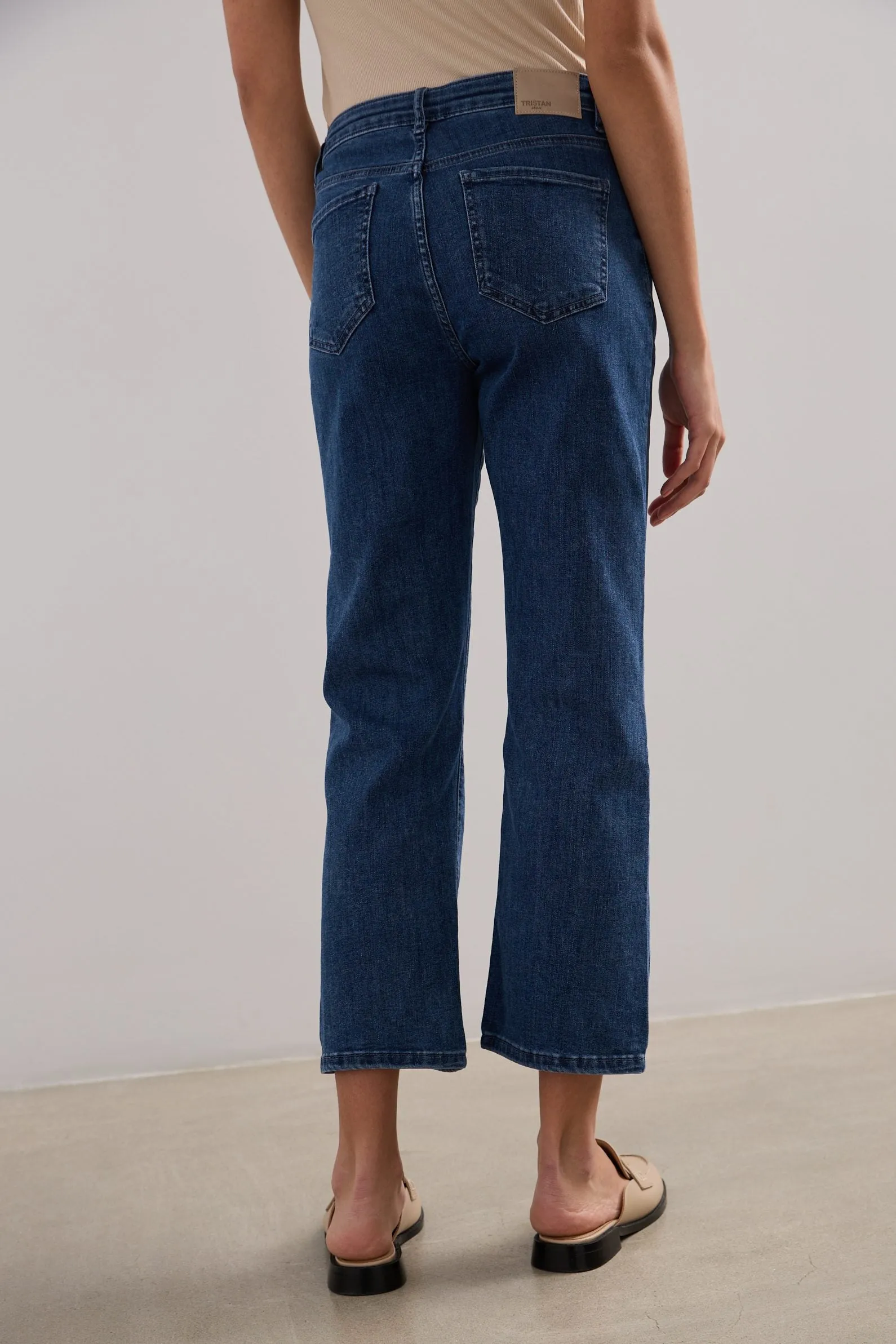 Vogue cropped jeans with slit sold by Tristan Style product image thumbnail 3