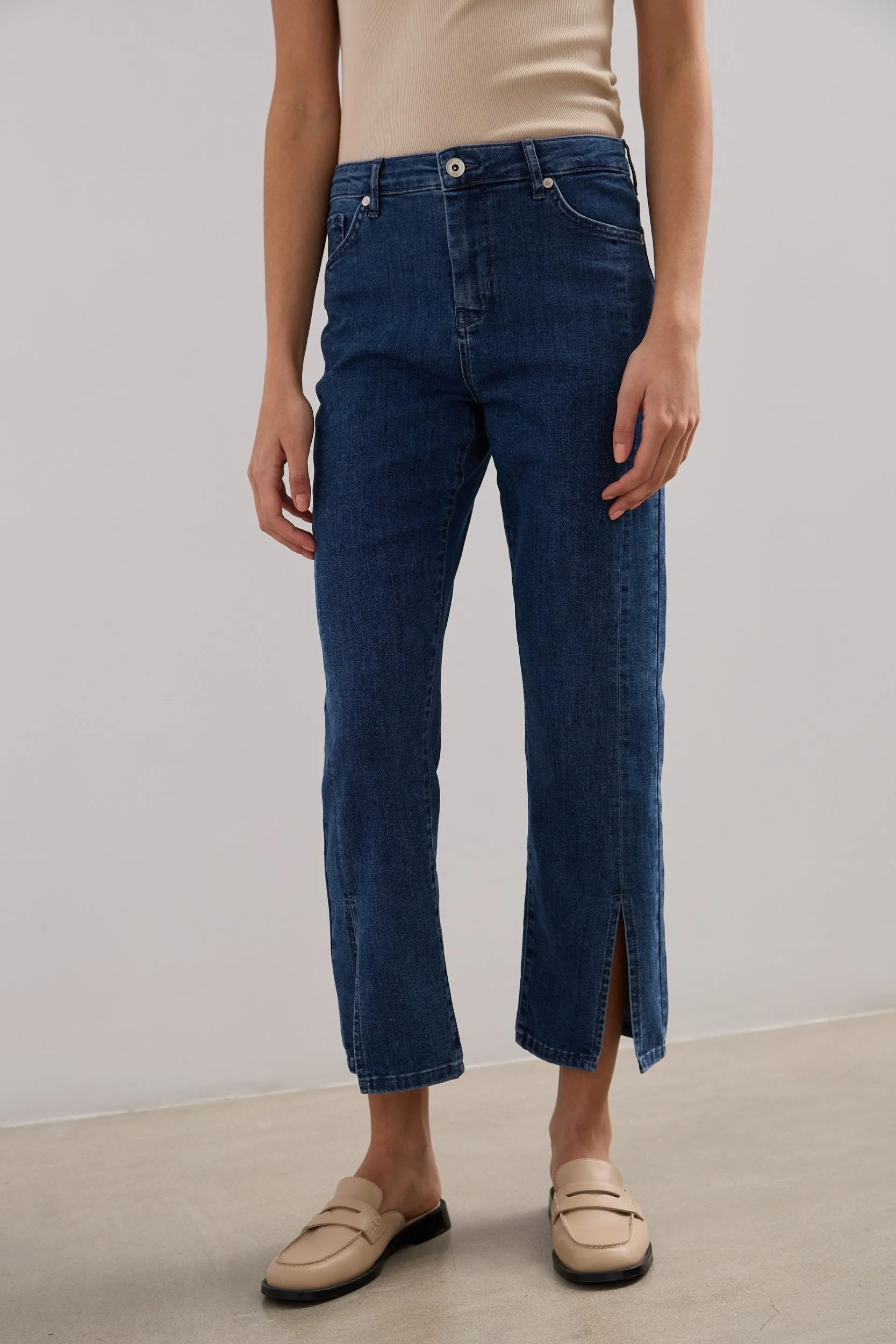 Vogue cropped jeans with slit sold by Tristan Style product image thumbnail 2