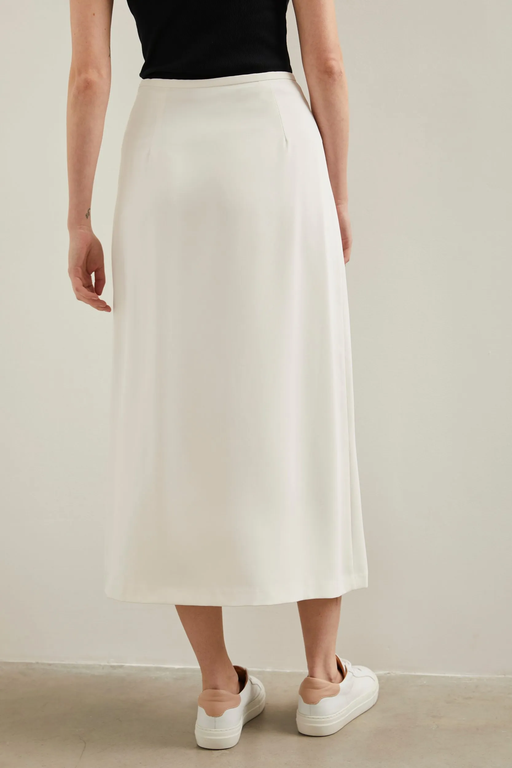 Long flared skirt with front slit sold by Tristan Style product image thumbnail 4