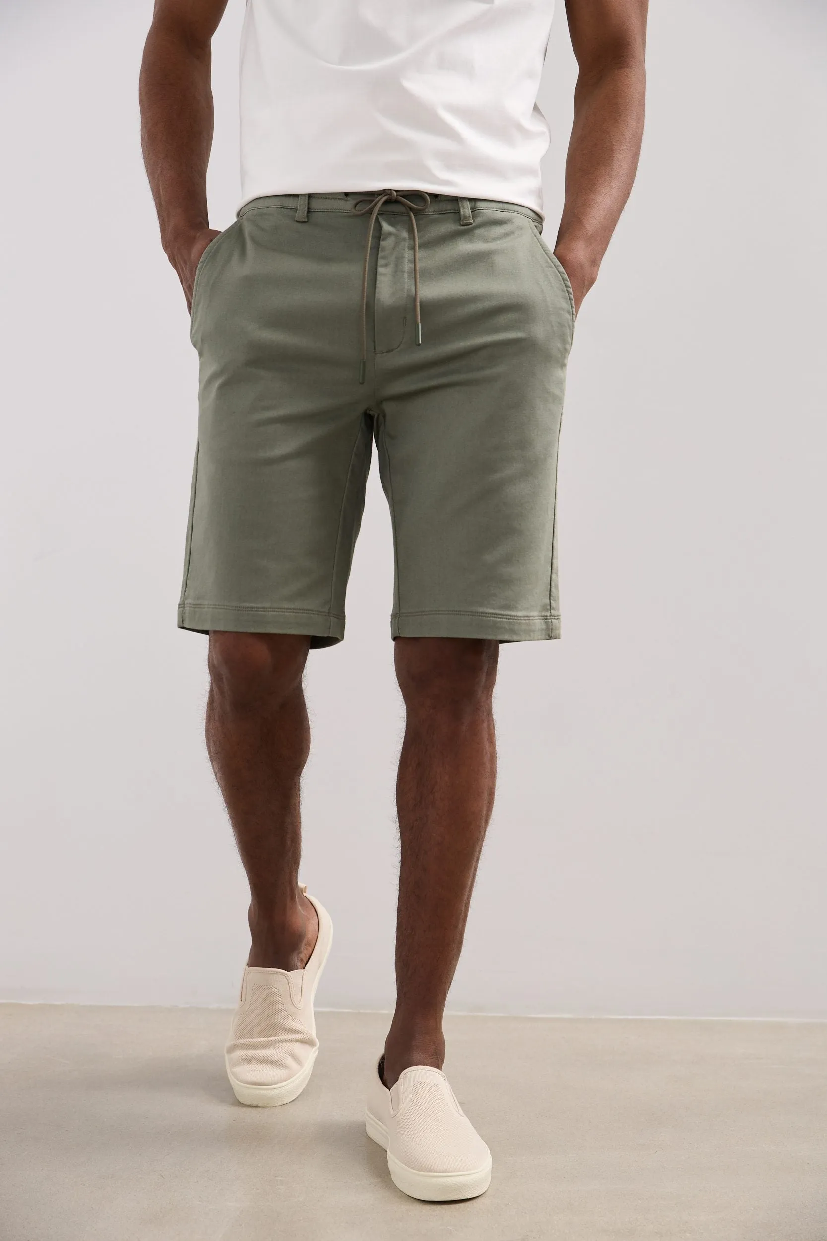 Knitted bermuda with drawstring sold by Tristan Style product image thumbnail 2