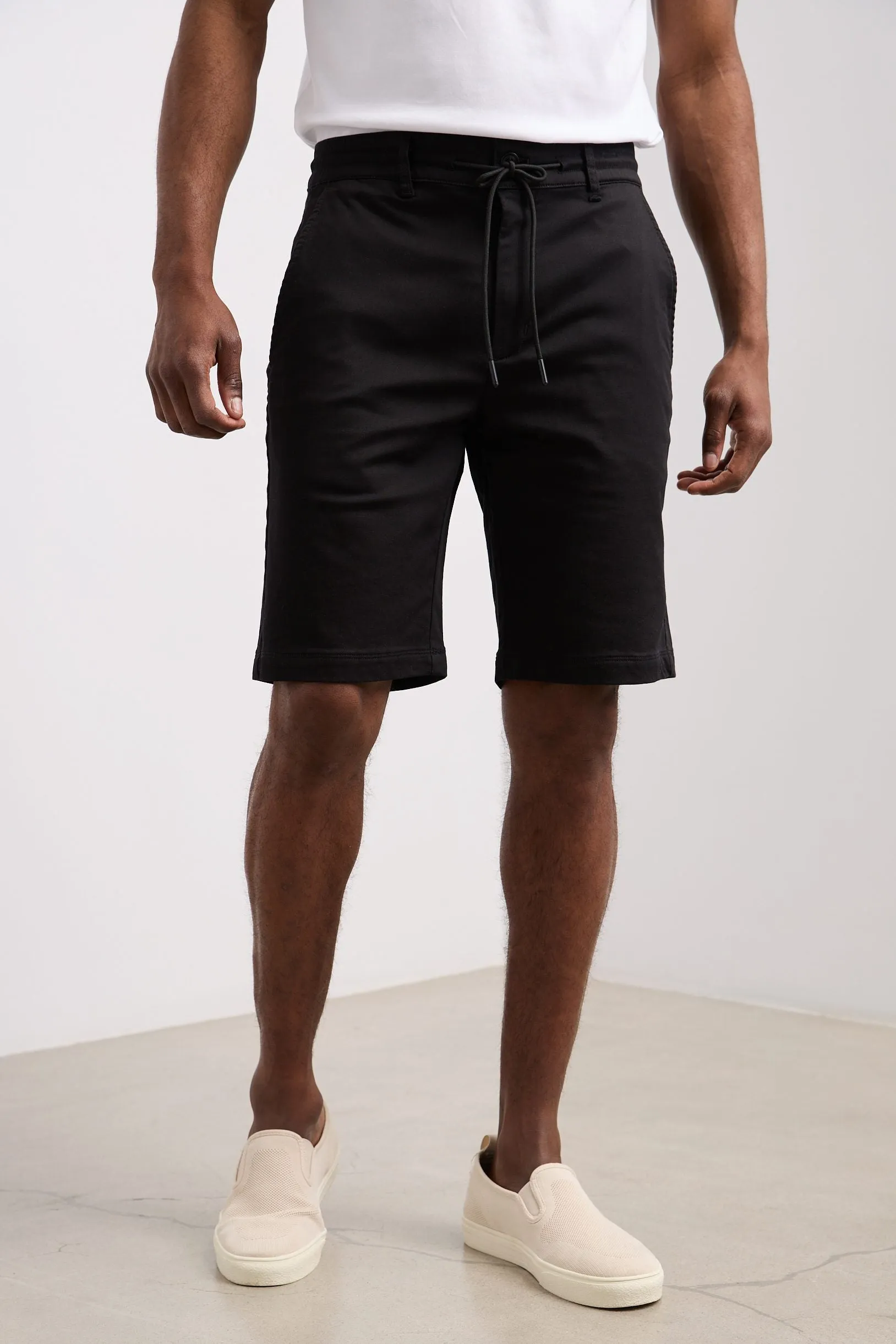 Knitted bermuda with drawstring sold by Tristan Style product image thumbnail 5