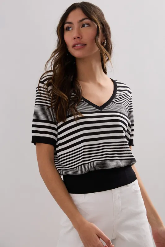 Short sleeve v-neck sweater sold by Tristan Style