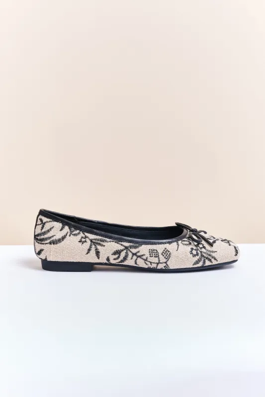 Printed ballerina sold by Tristan Style