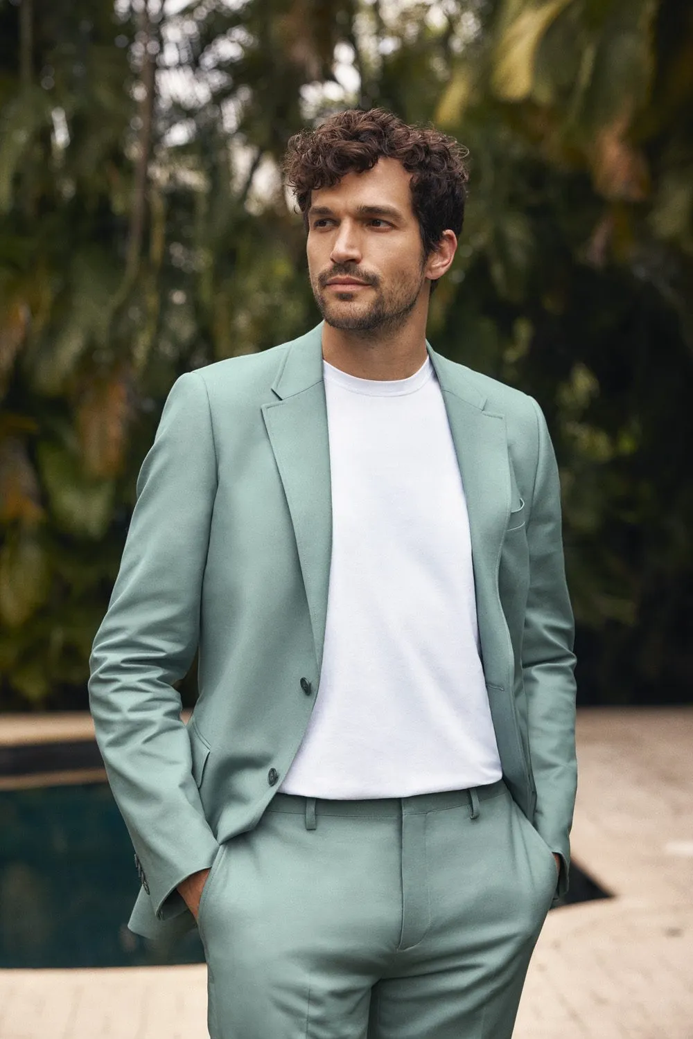 Solid colour extra-fitted blazer sold by Tristan Style product image thumbnail 3