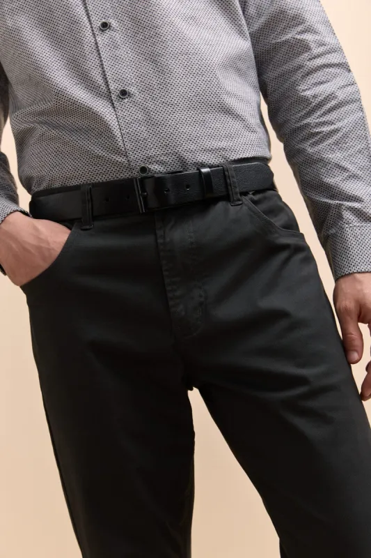 Leather belt sold by Tristan Style