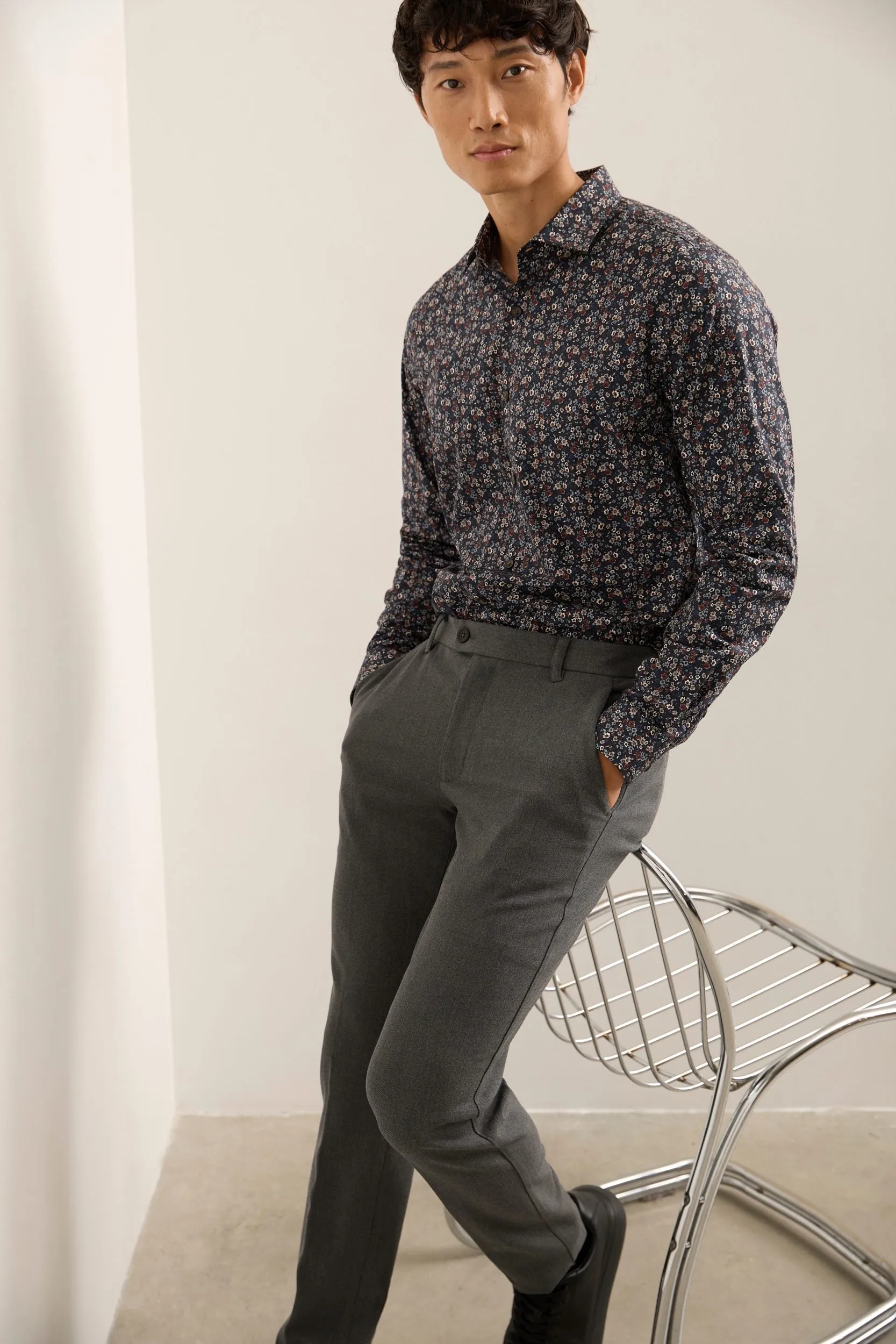 Flower Print Semi-Fitted Shirt sold by Tristan Style product image thumbnail 2