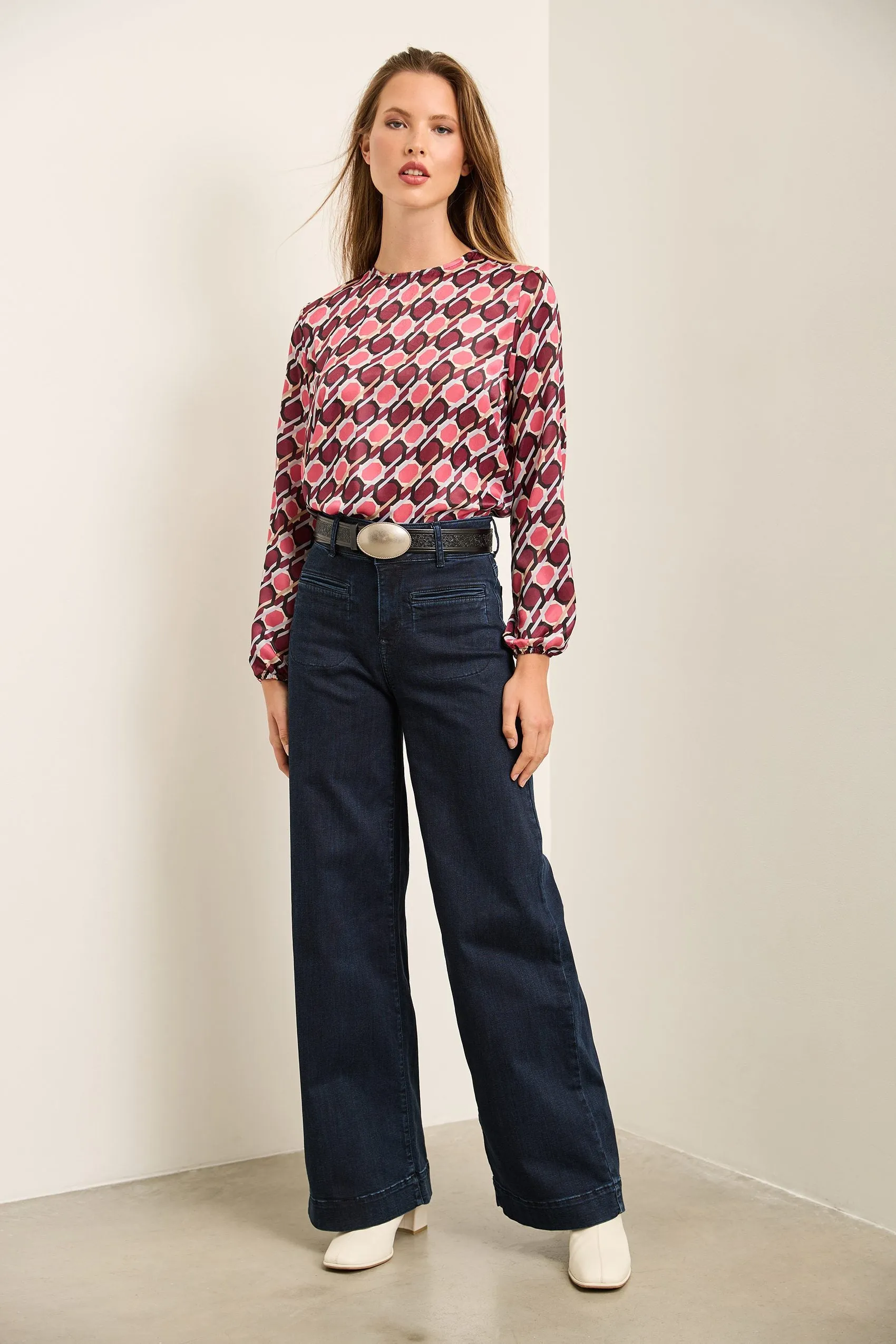 Printed Cropped Blouse With Puffy Sleeves sold by Tristan Style product image thumbnail 2