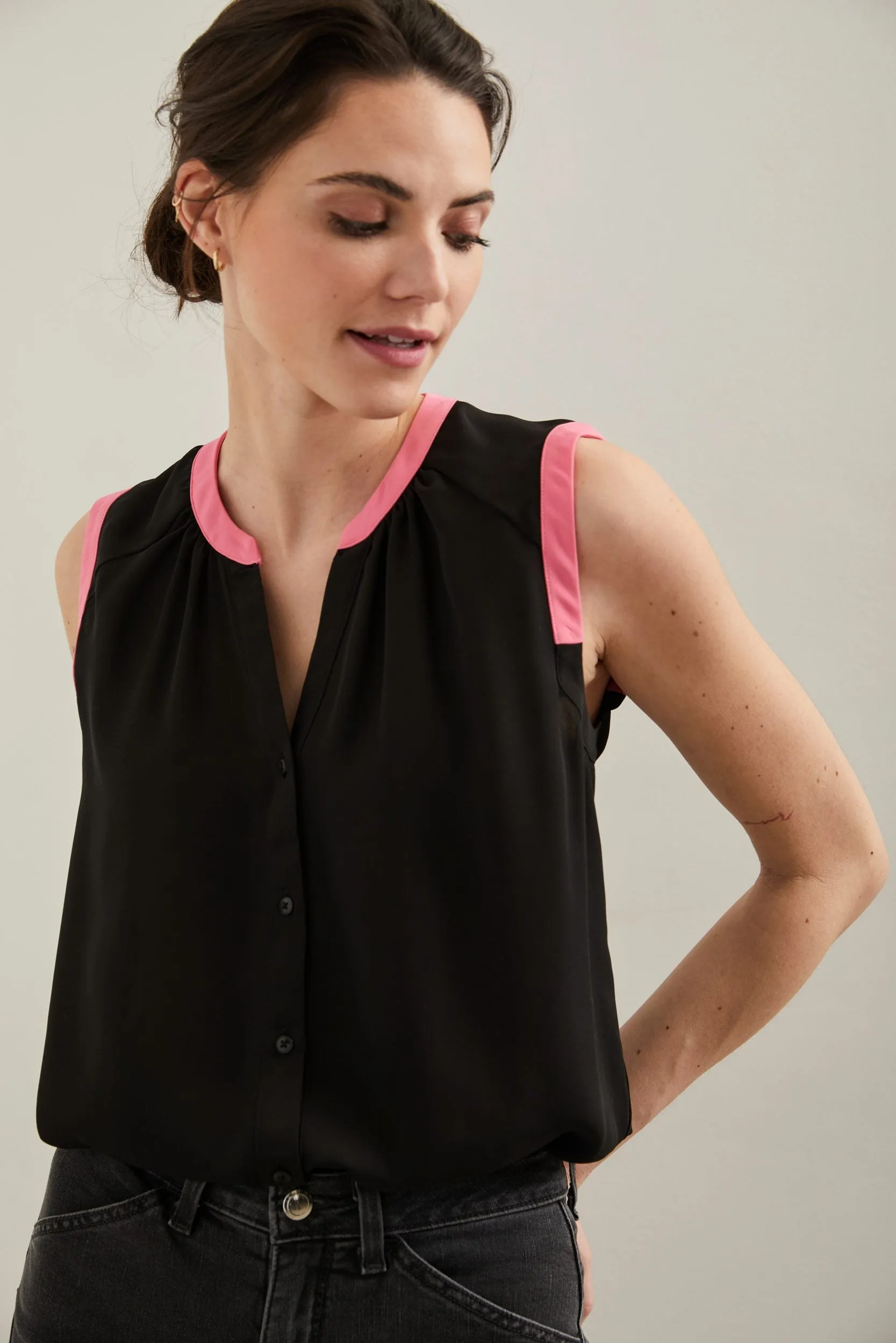 Sleeveless top with contrast detail sold by Tristan Style product image thumbnail 3