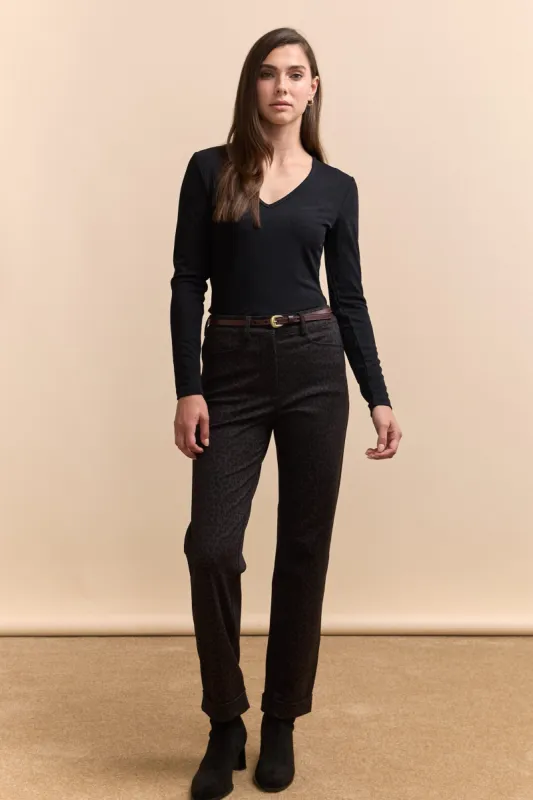 High waist pant with pockets sold by Tristan Style