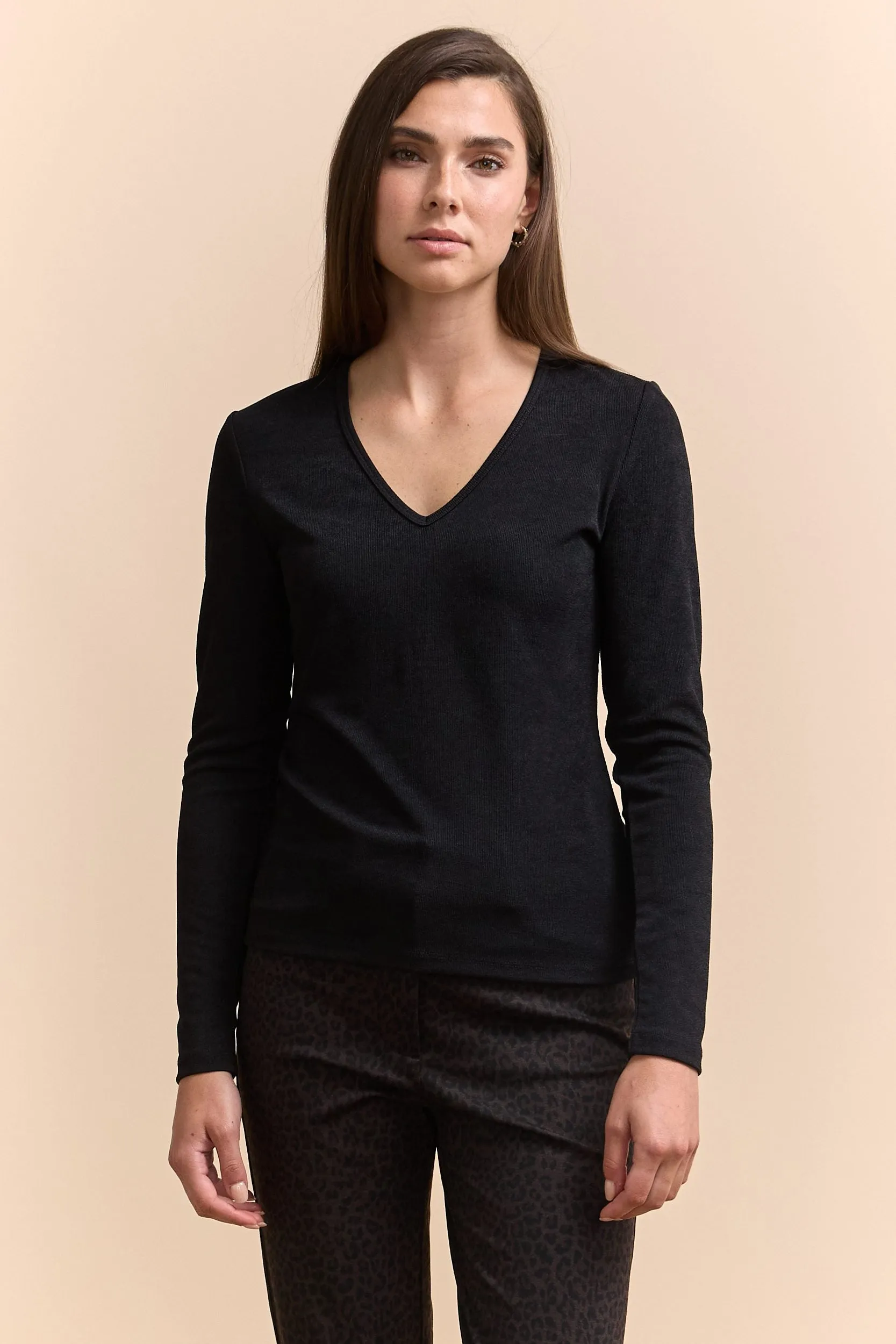 Ribbed top with V neck sold by Tristan Style product image thumbnail 5
