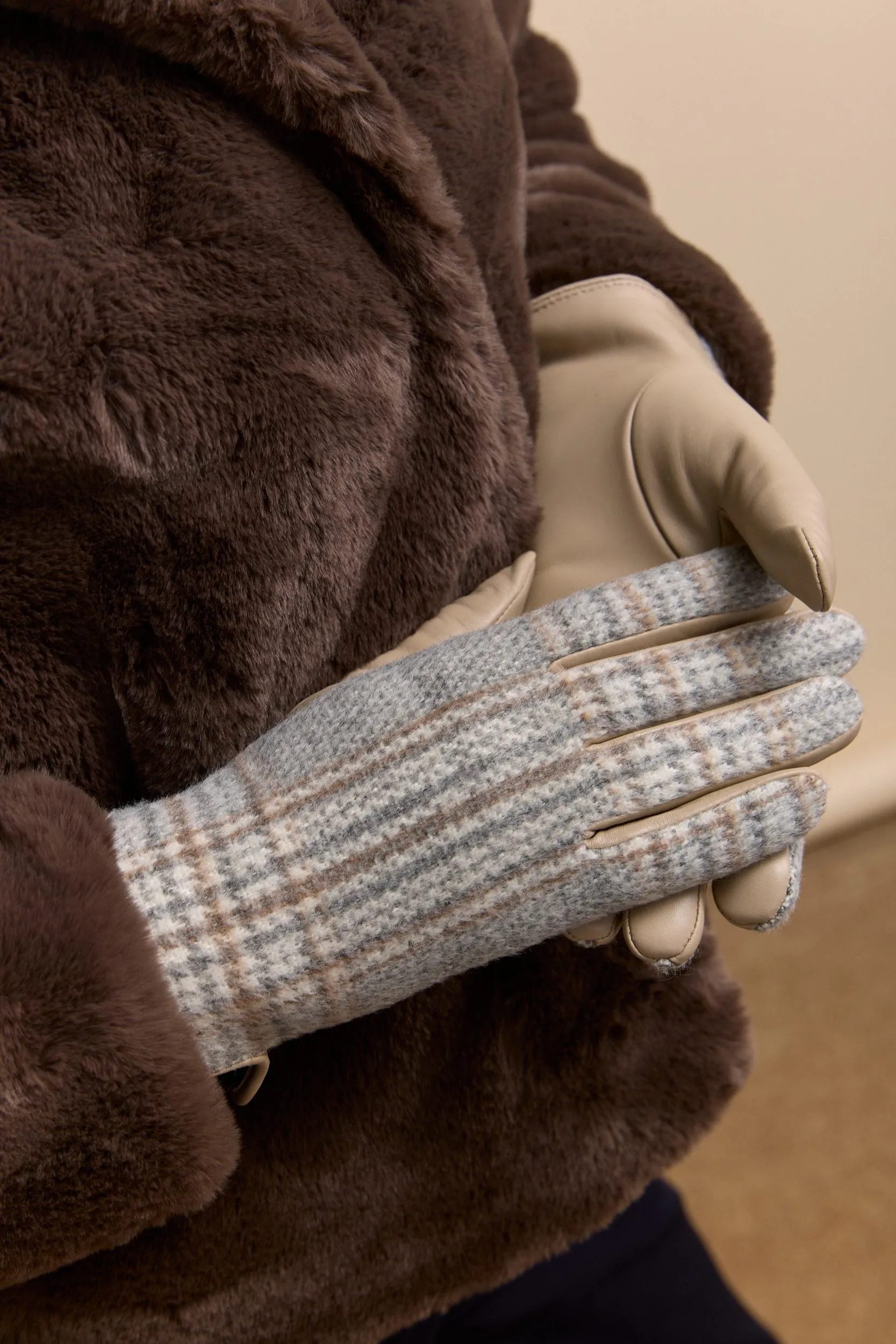 Plaid pattern leather gloves sold by Tristan Style product image thumbnail 3