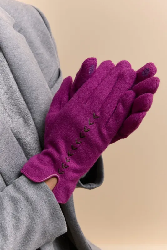 Wool gloves sold by Tristan Style