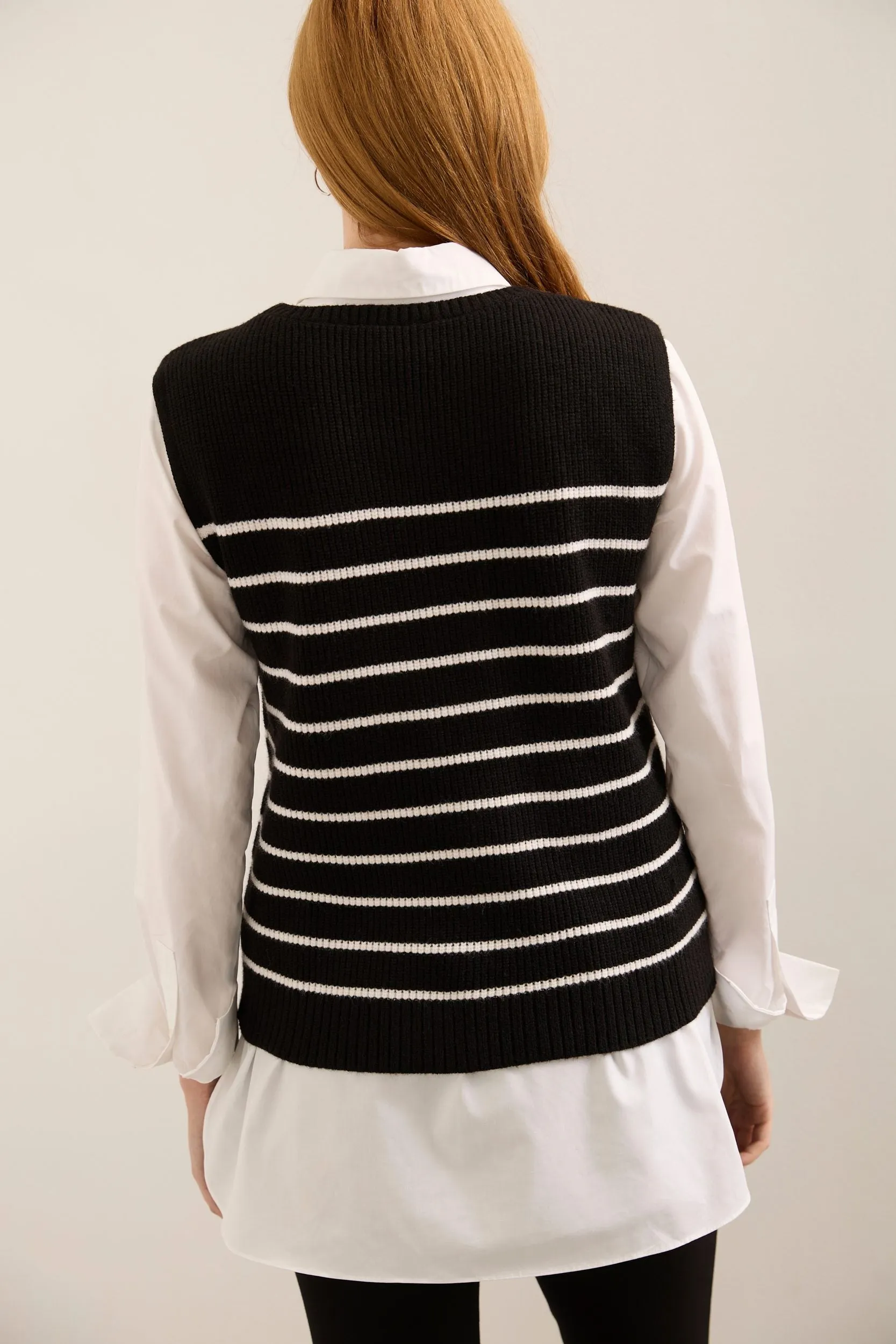 Crew neck Sleeveless Sweater sold by Tristan Style product image thumbnail 5