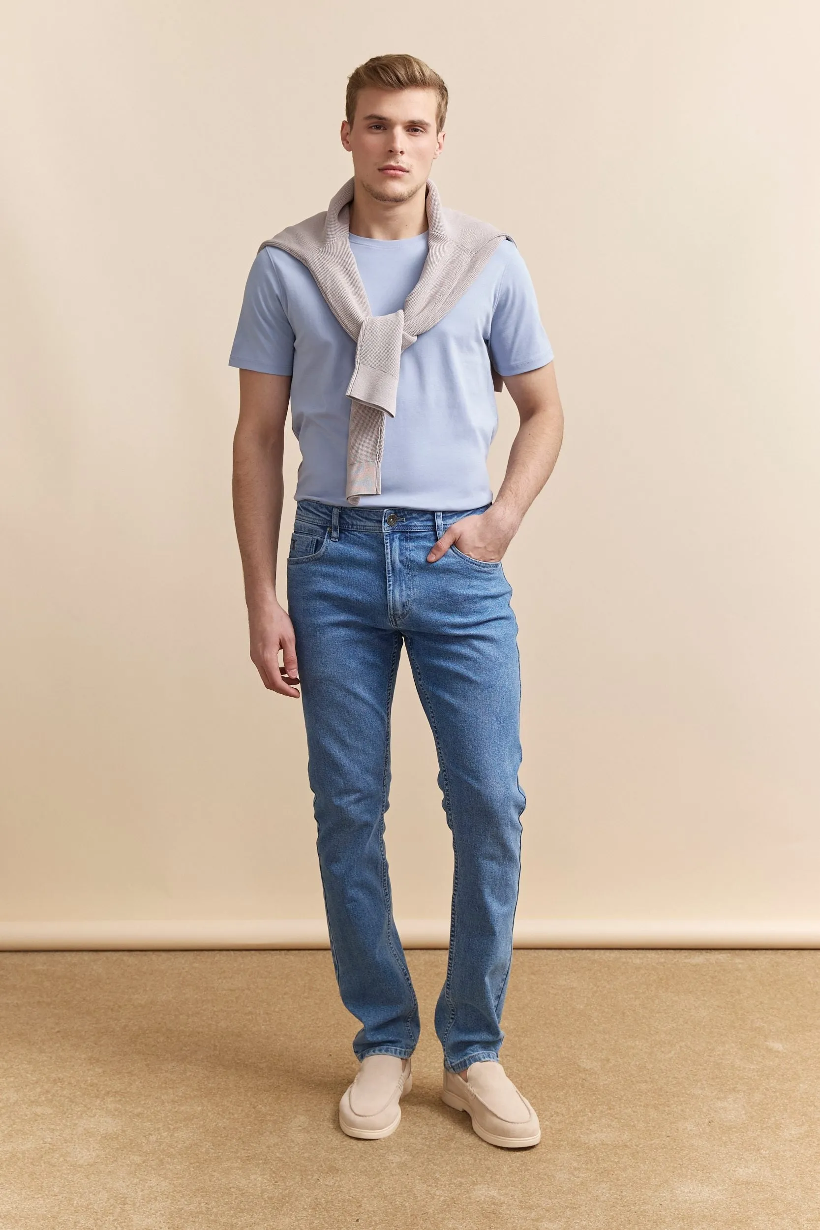 Five pockets Skinny fit jean sold by Tristan Style