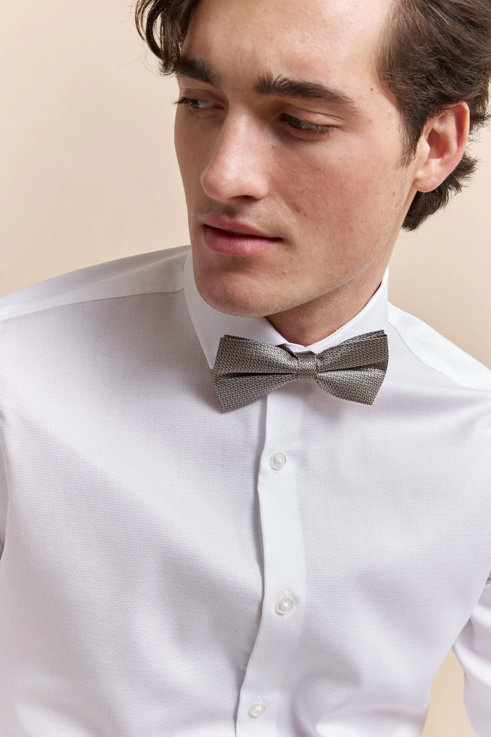 Jacquard silk bowtie sold by Tristan Style