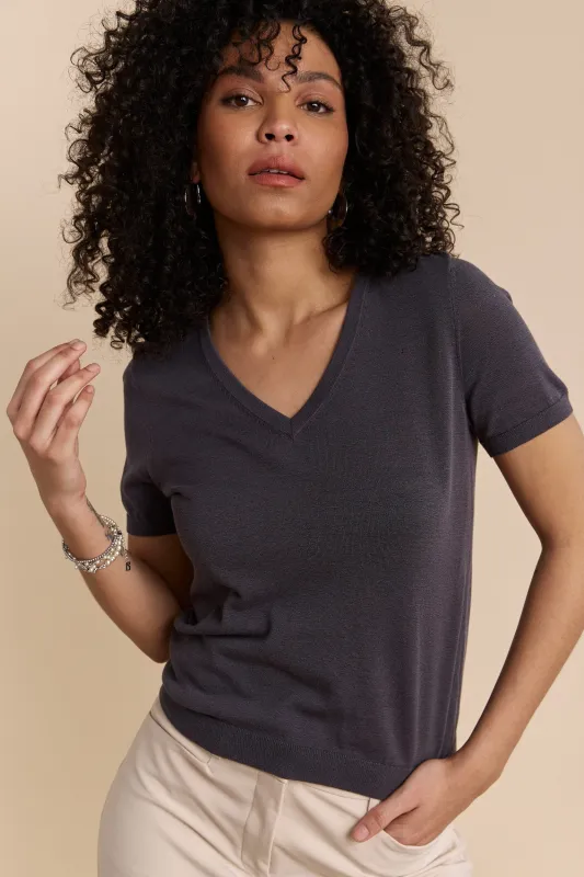 Short sleeve sweater sold by Tristan Style
