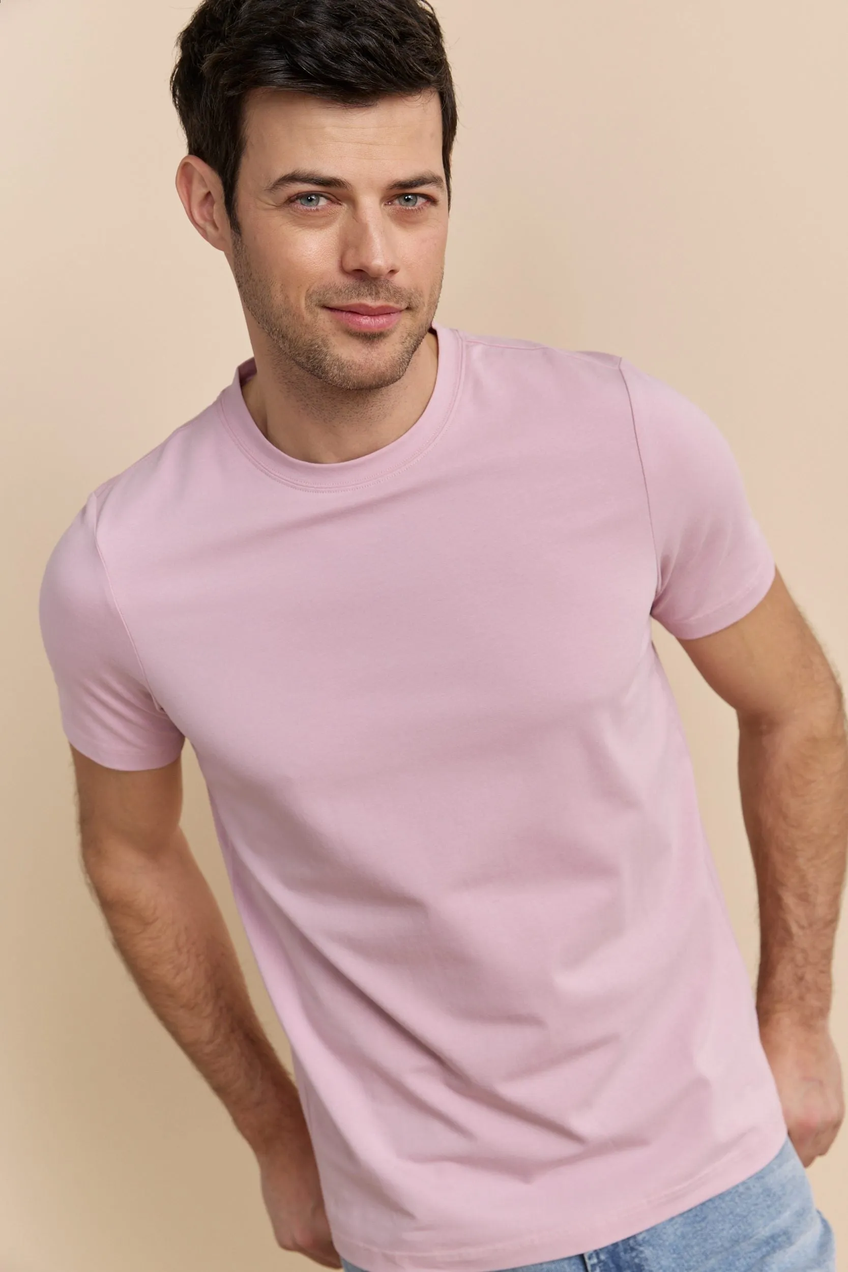 Basic crew neck T-shirt sold by Tristan Style product image thumbnail 5