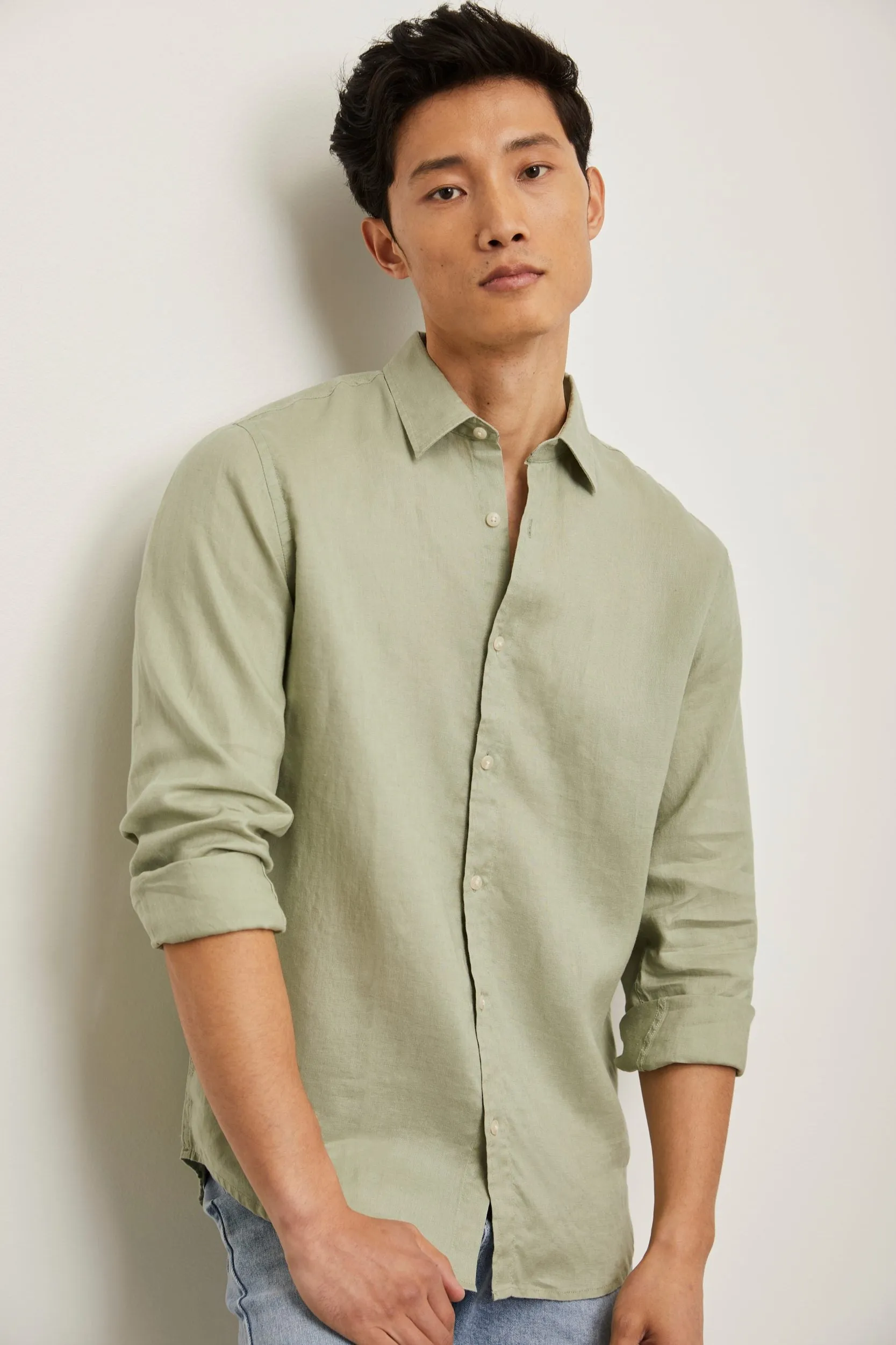 Semi-Fitted Linen shirt sold by Tristan Style product image thumbnail 4