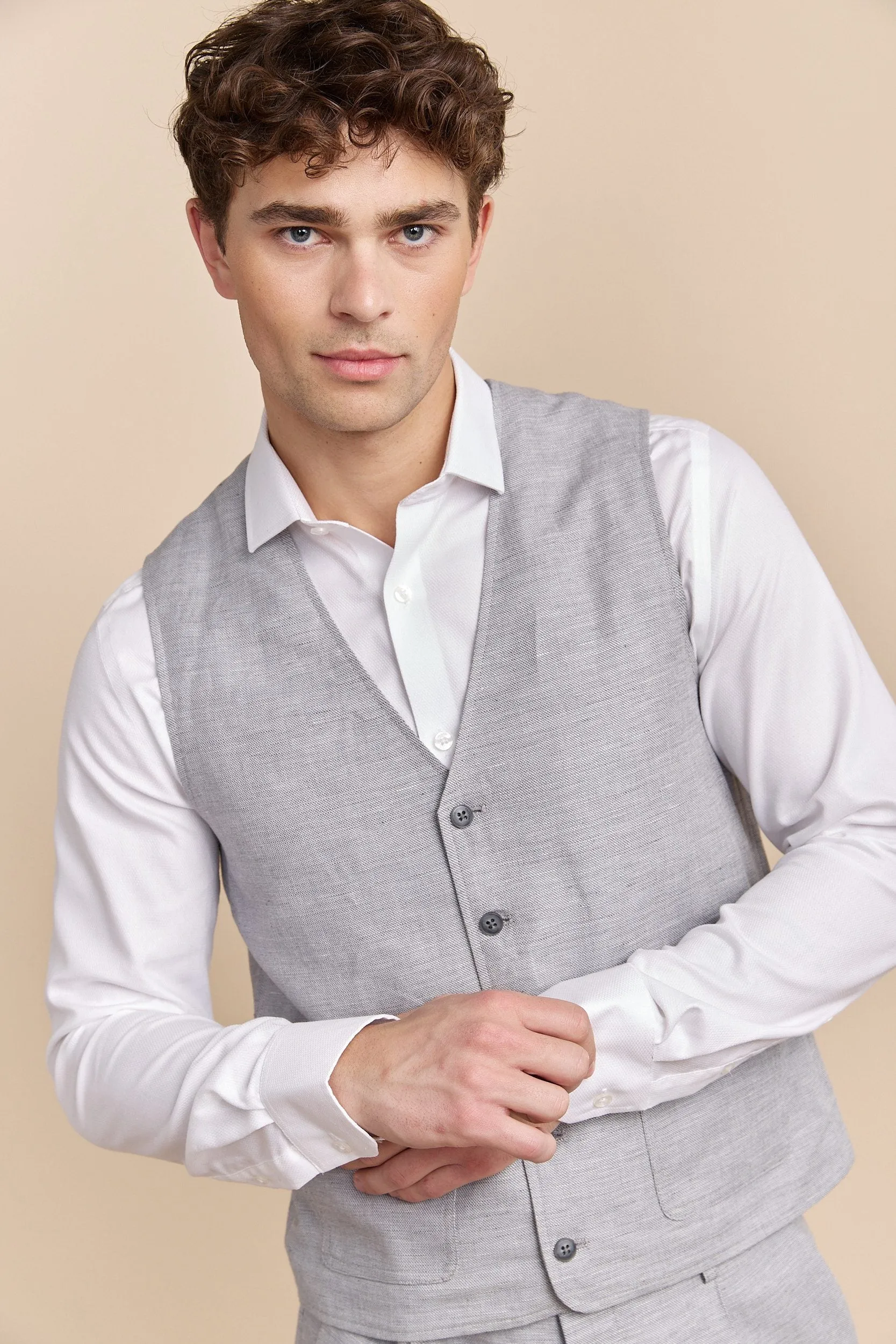 Patch pockets linen vest sold by Tristan Style