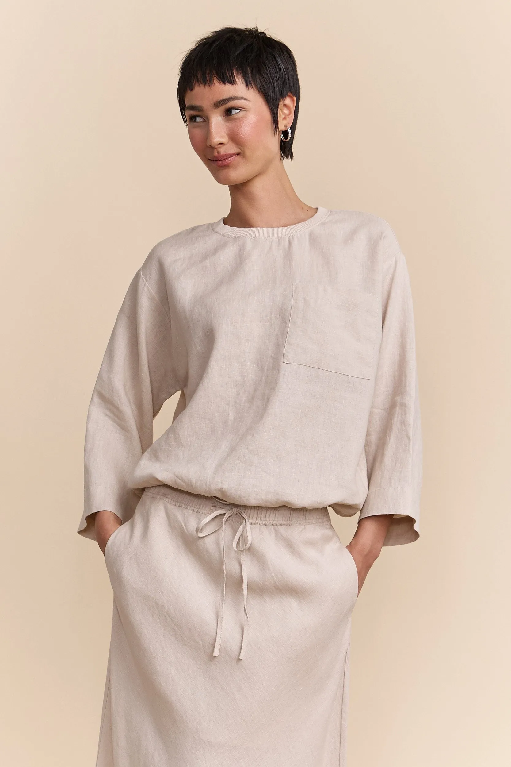 Oversized linen top sold by Tristan Style product image thumbnail 4
