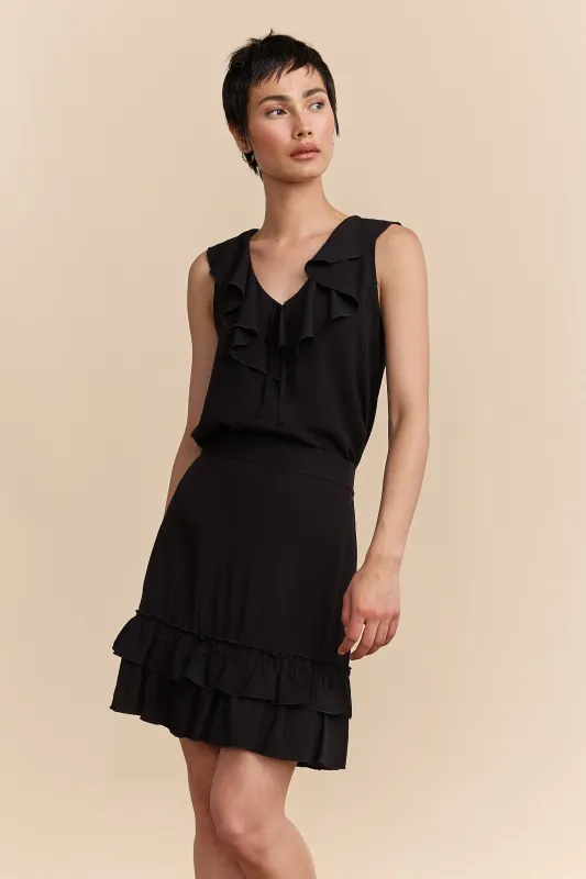 Top with front tie and frills sold by Tristan Style