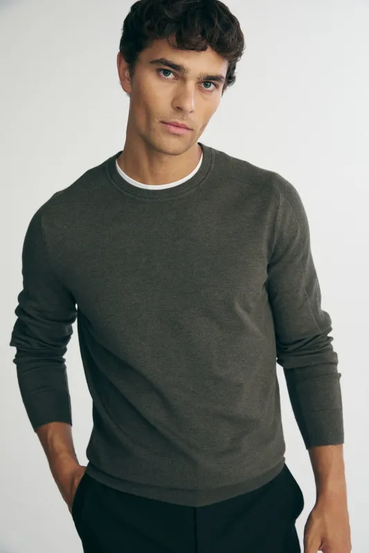 Rib details crew neck sweater sold by Tristan Style