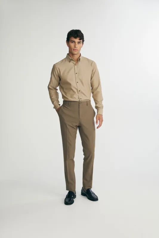 Solid colour slim pants sold by Tristan Style