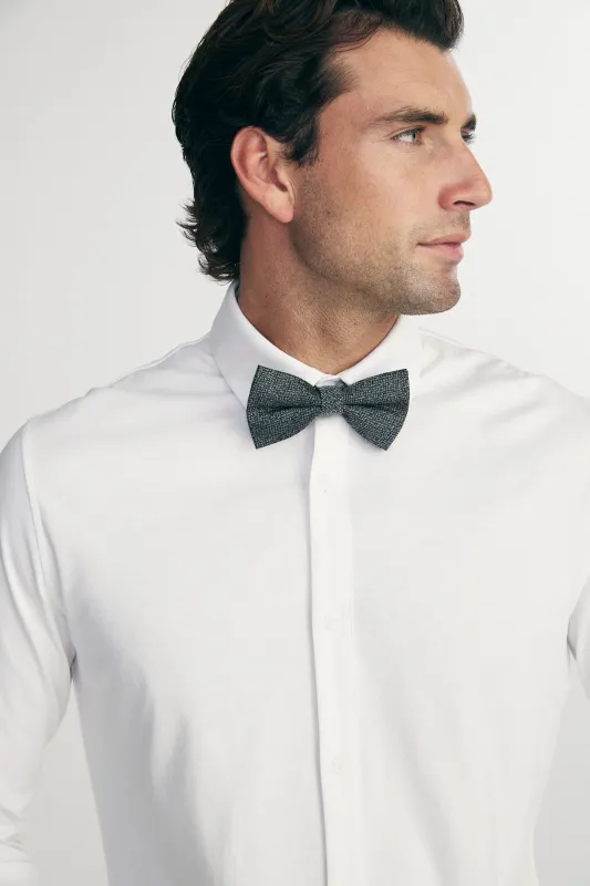 Two-tone grey bowtie sold by Tristan Style