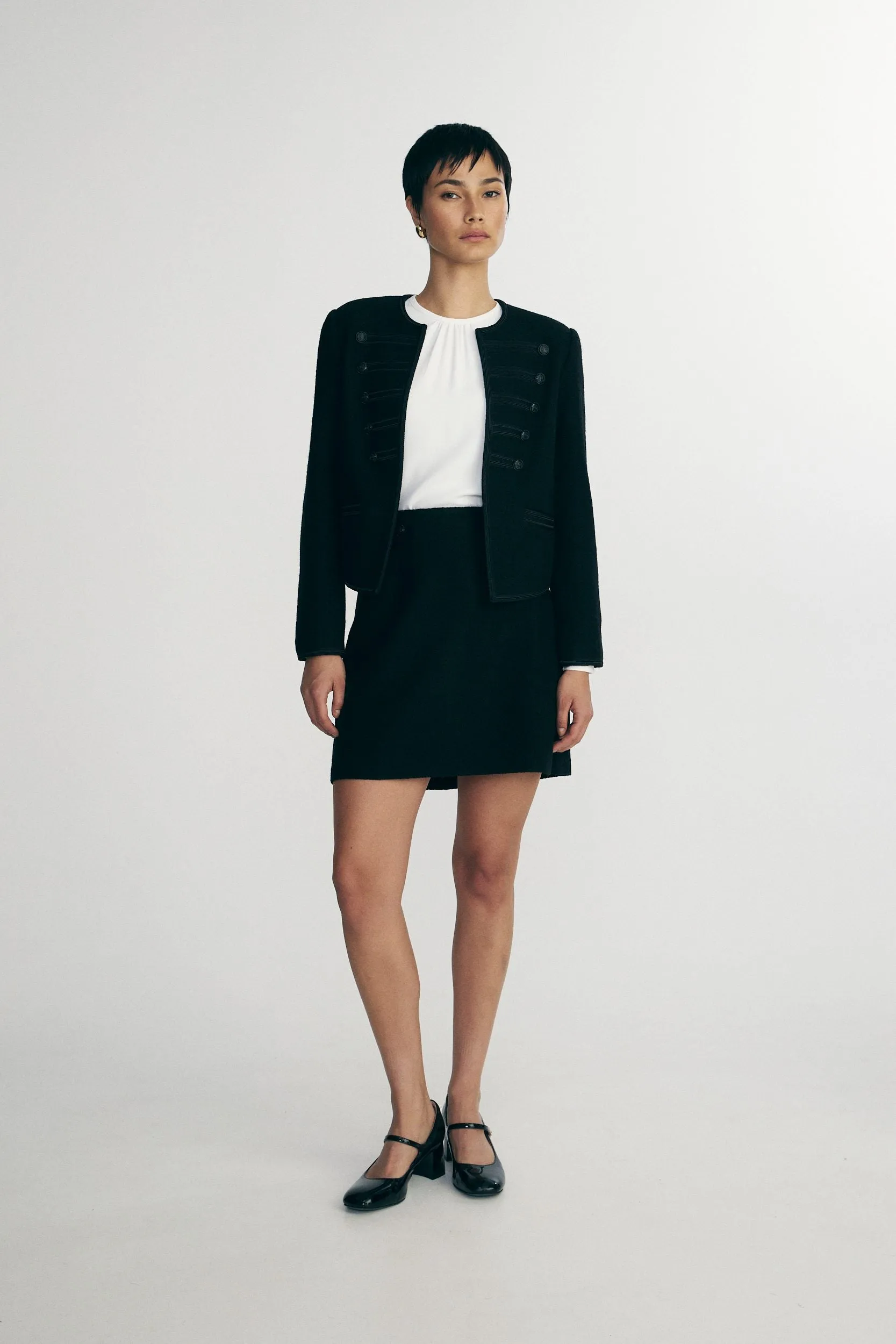 Short stretch blazer sold by Tristan Style product image thumbnail 3