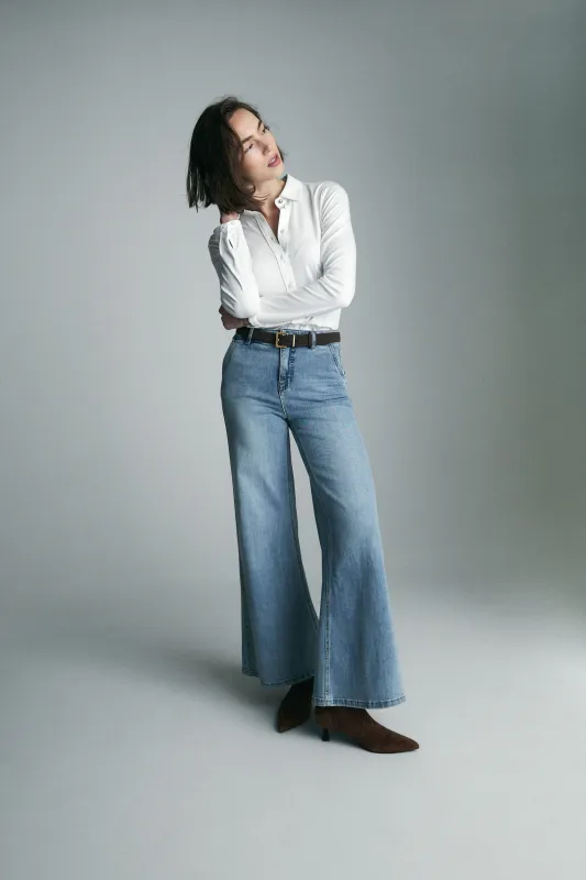 Suede belt sold by Tristan Style